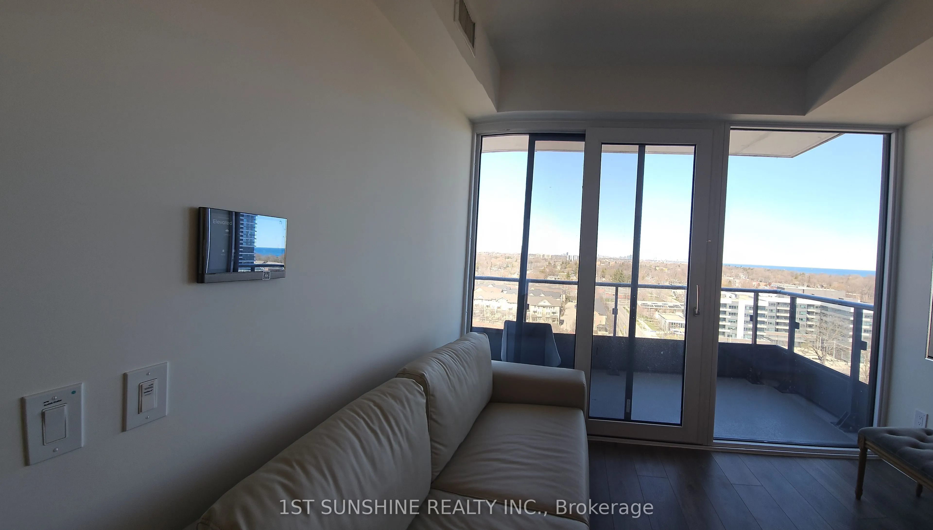 28 Ann Street, #1106