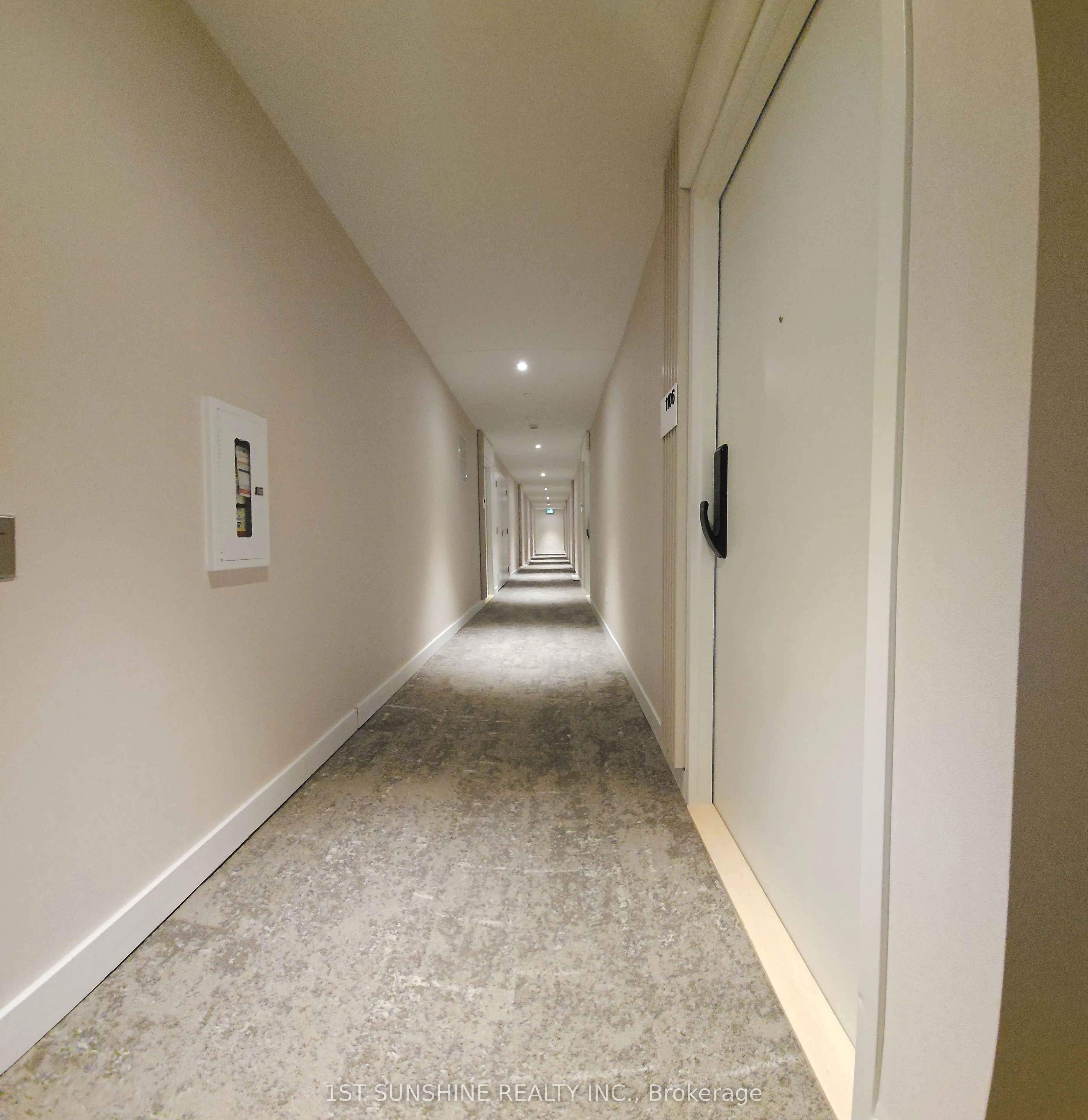 28 Ann Street, #1106