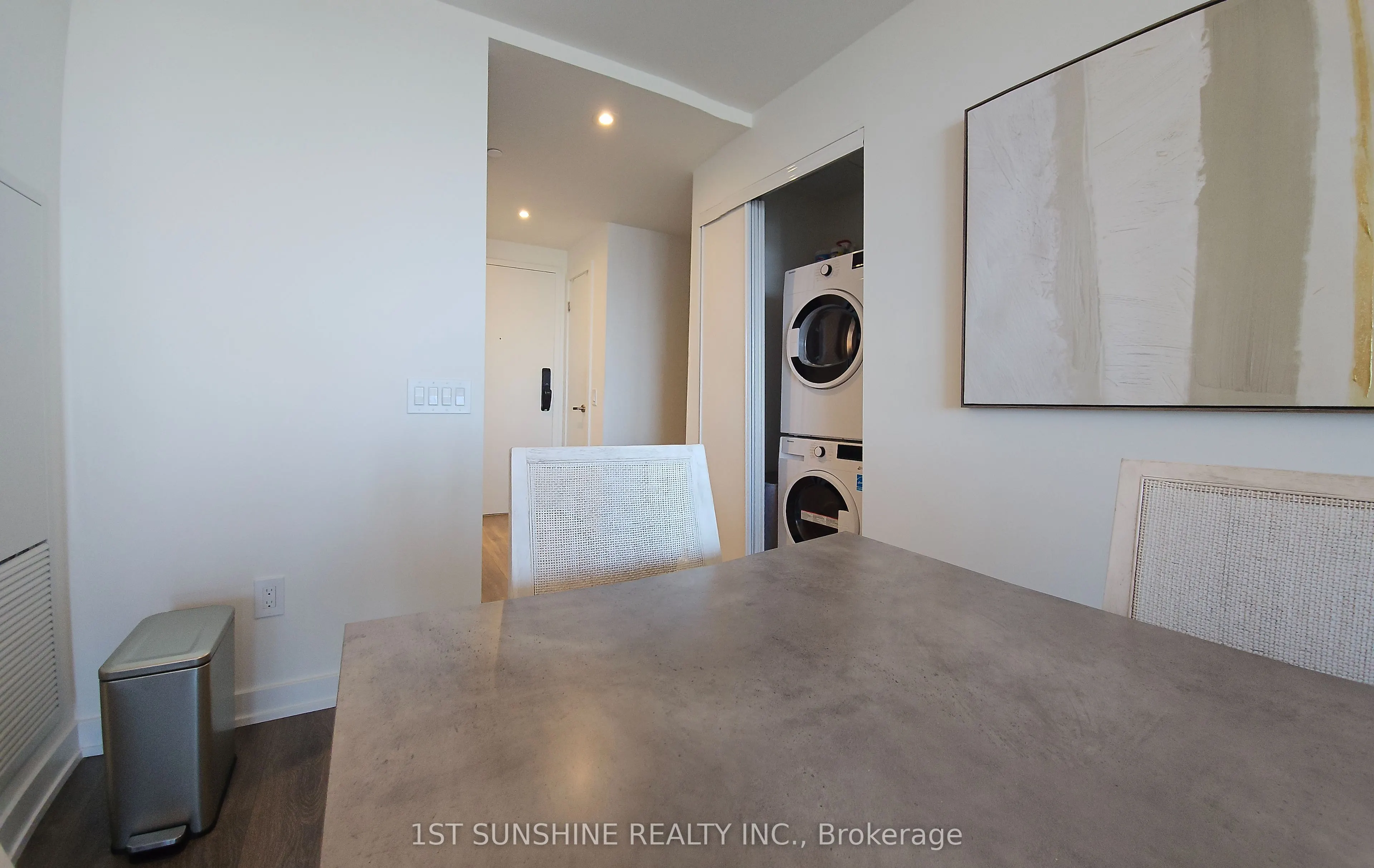 28 Ann Street, #1106