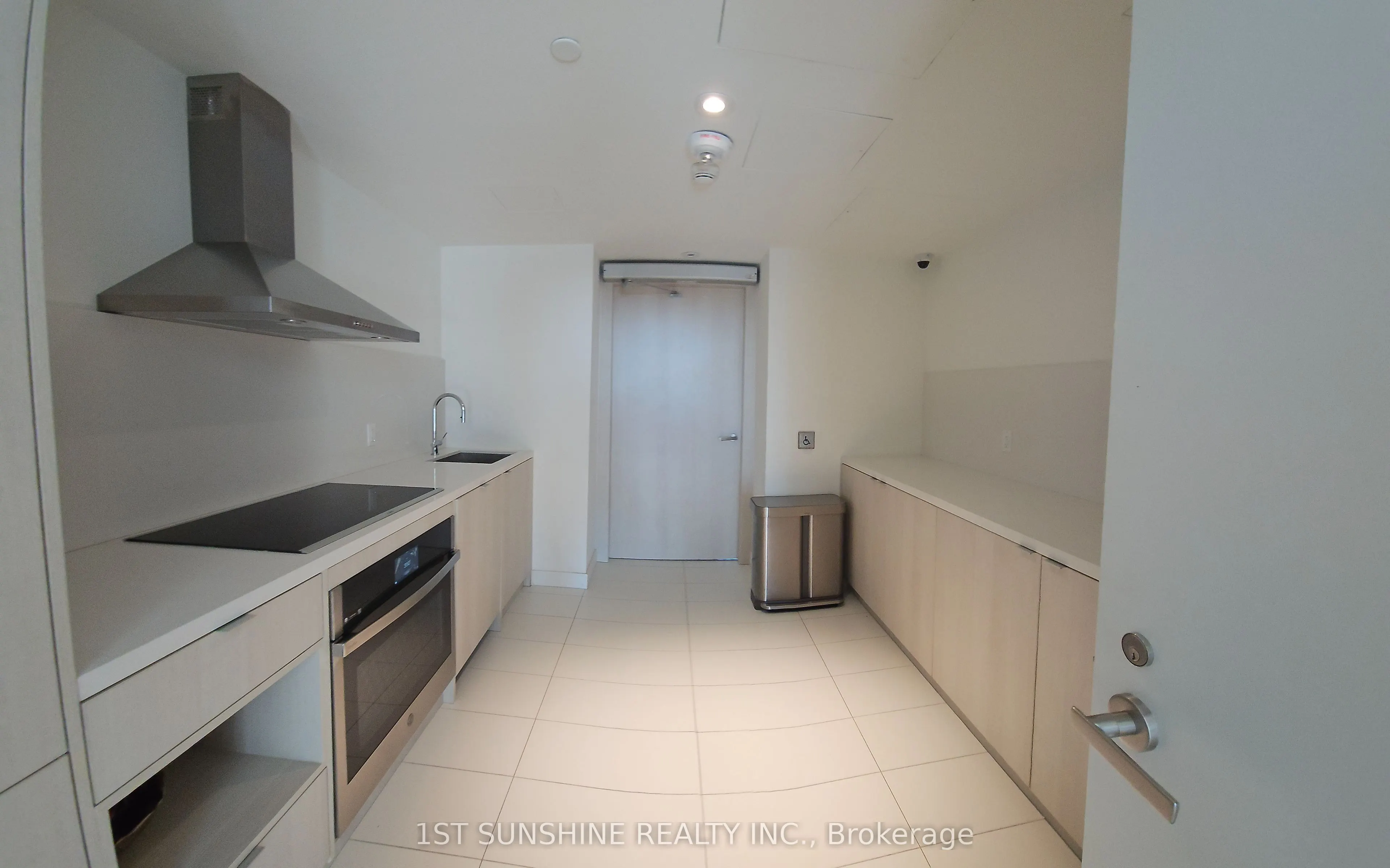 28 Ann Street, #1106