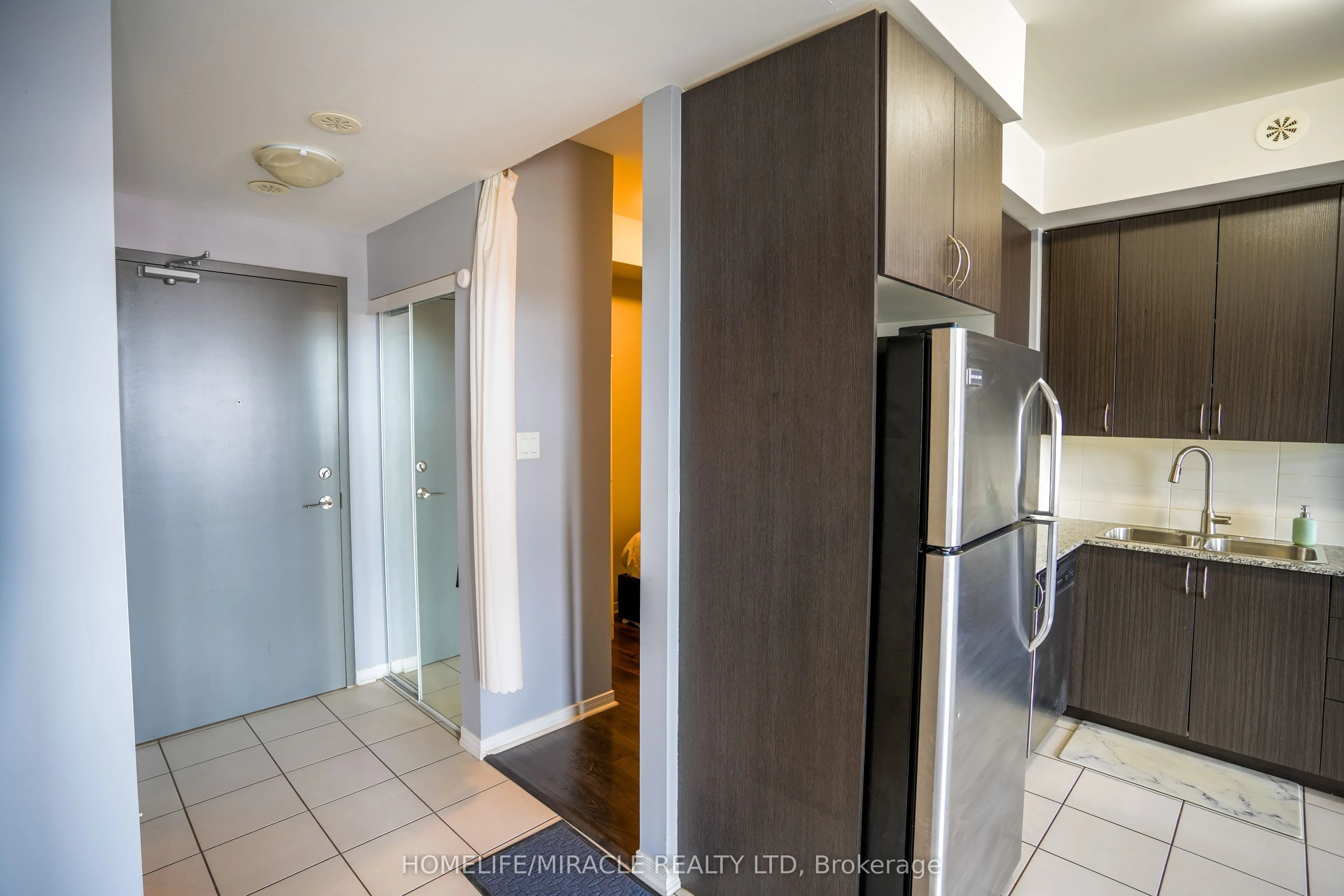 54 Sky Harbour Drive N, #306