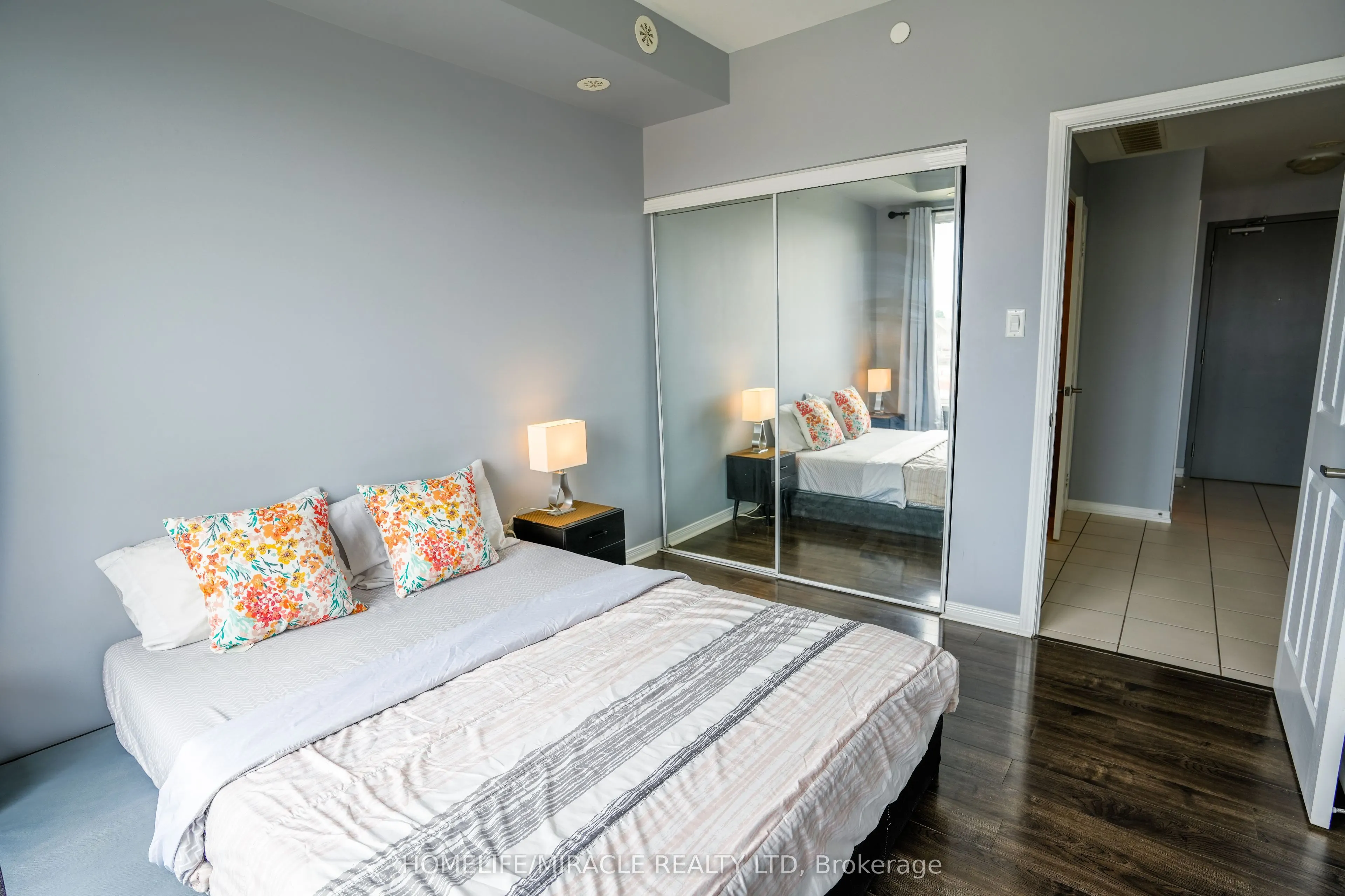 54 Sky Harbour Drive N, #306