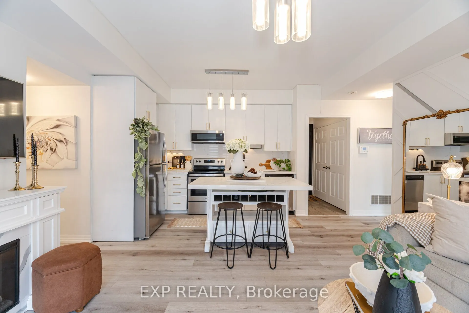 1 Beckenrose Court, #56