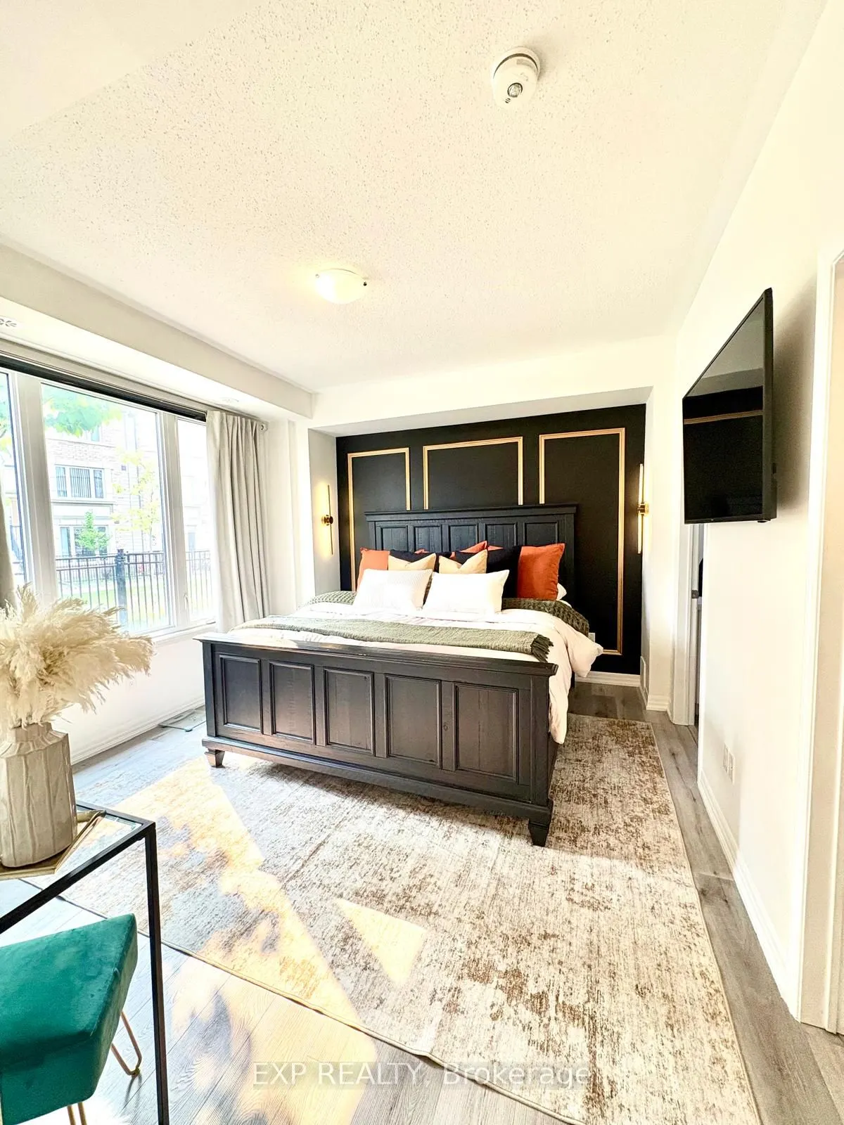 1 Beckenrose Court, #56