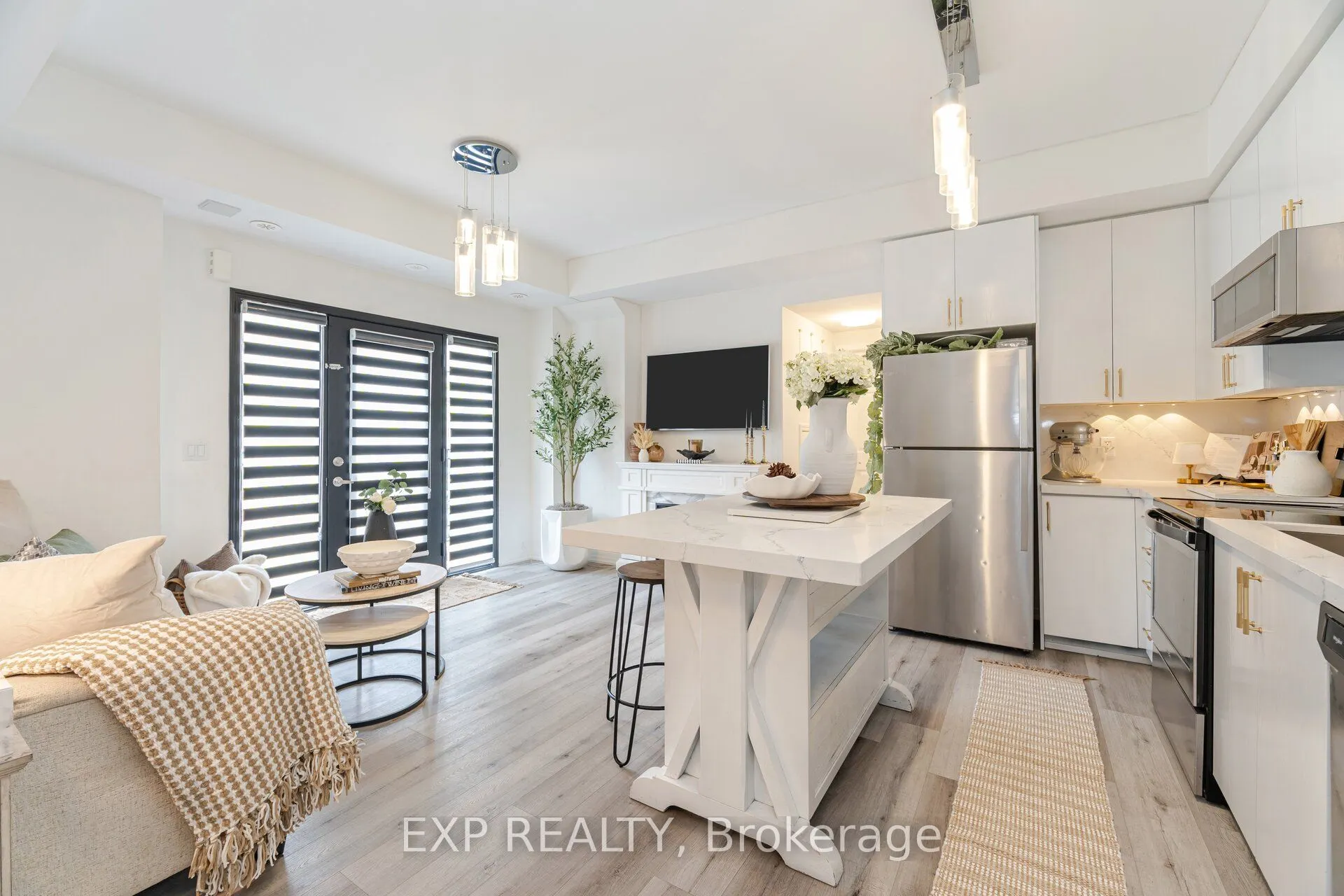 1 Beckenrose Court, #56