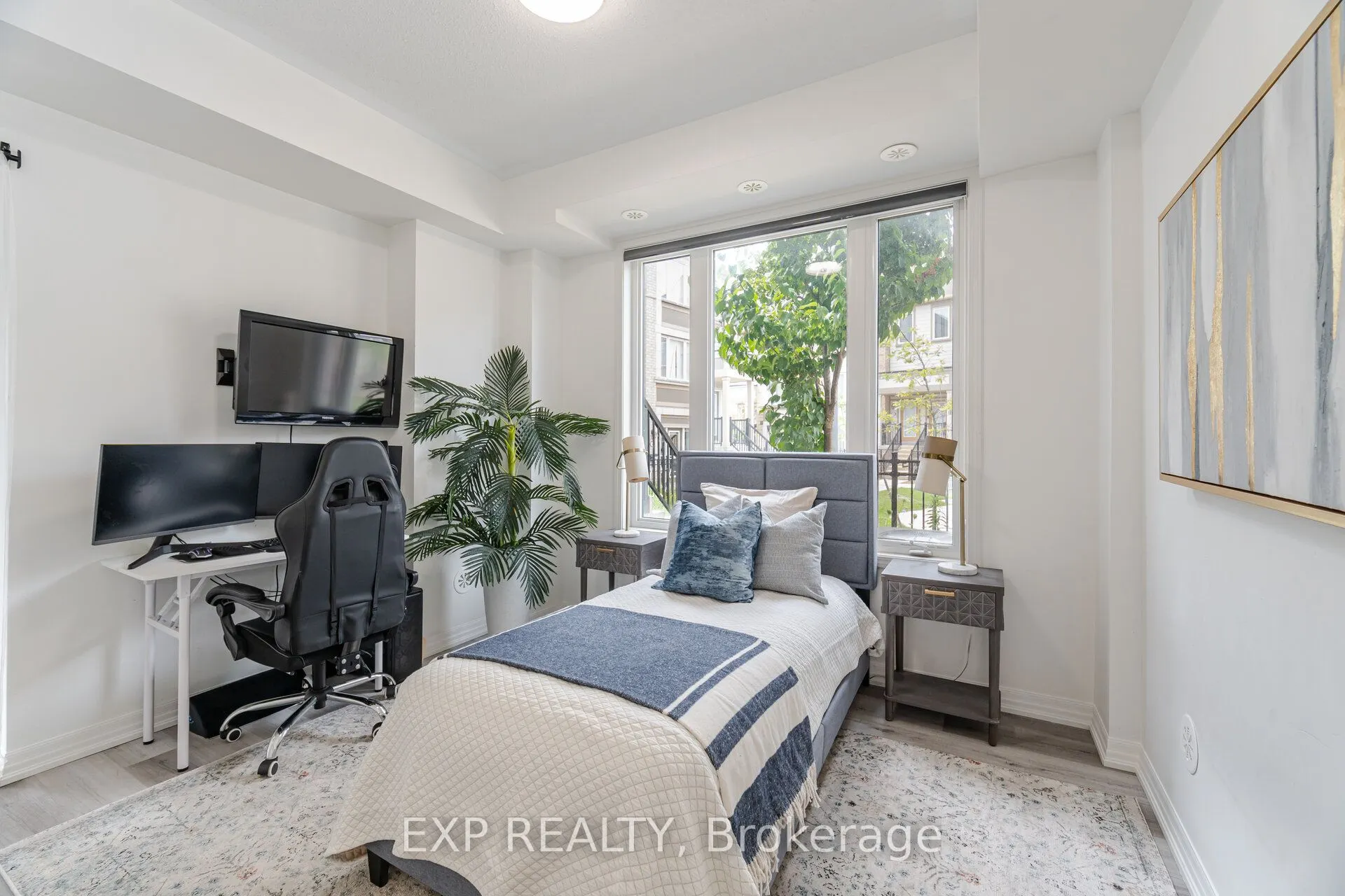 1 Beckenrose Court, #56