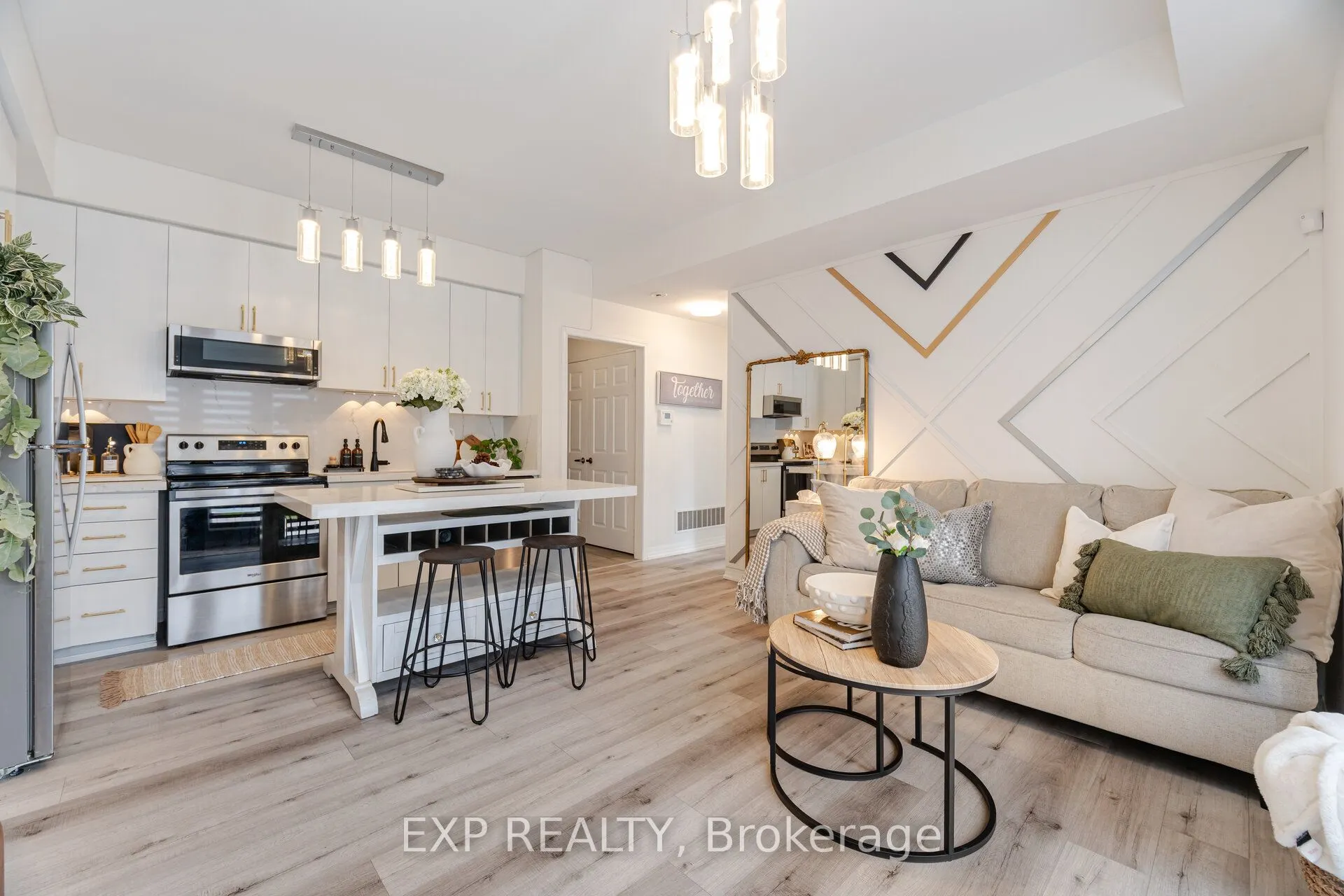 1 Beckenrose Court, #56