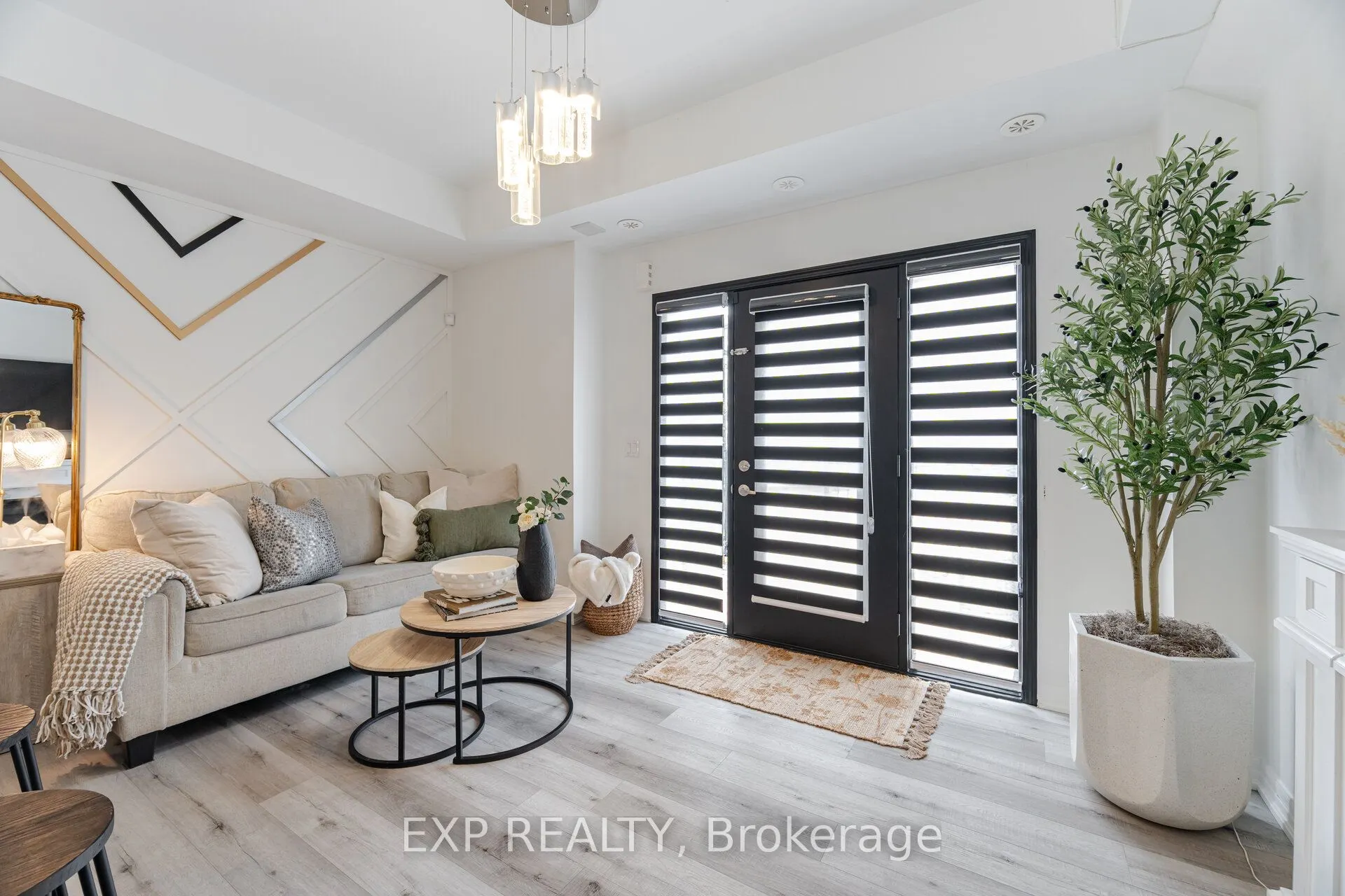 1 Beckenrose Court, #56