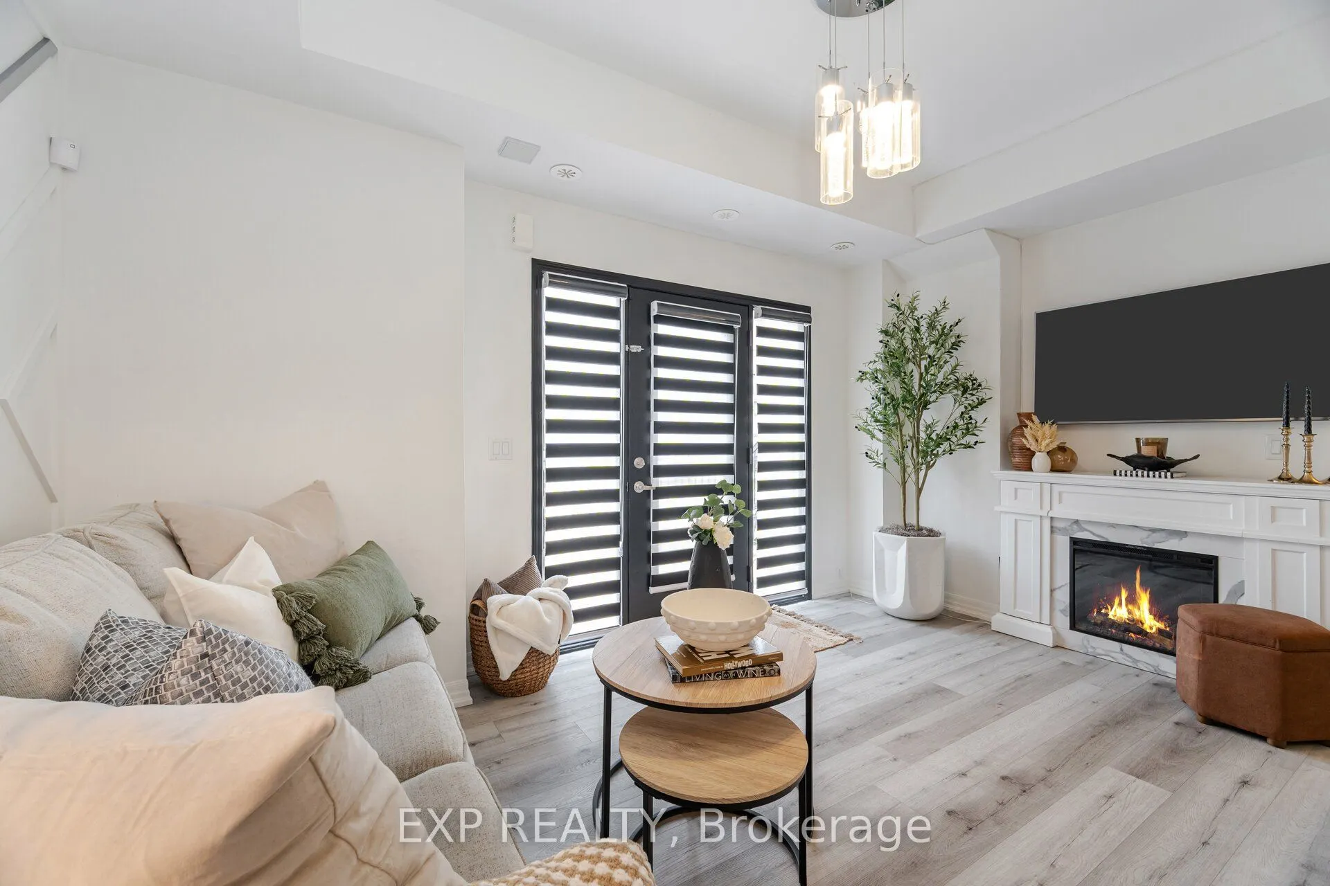 1 Beckenrose Court, #56