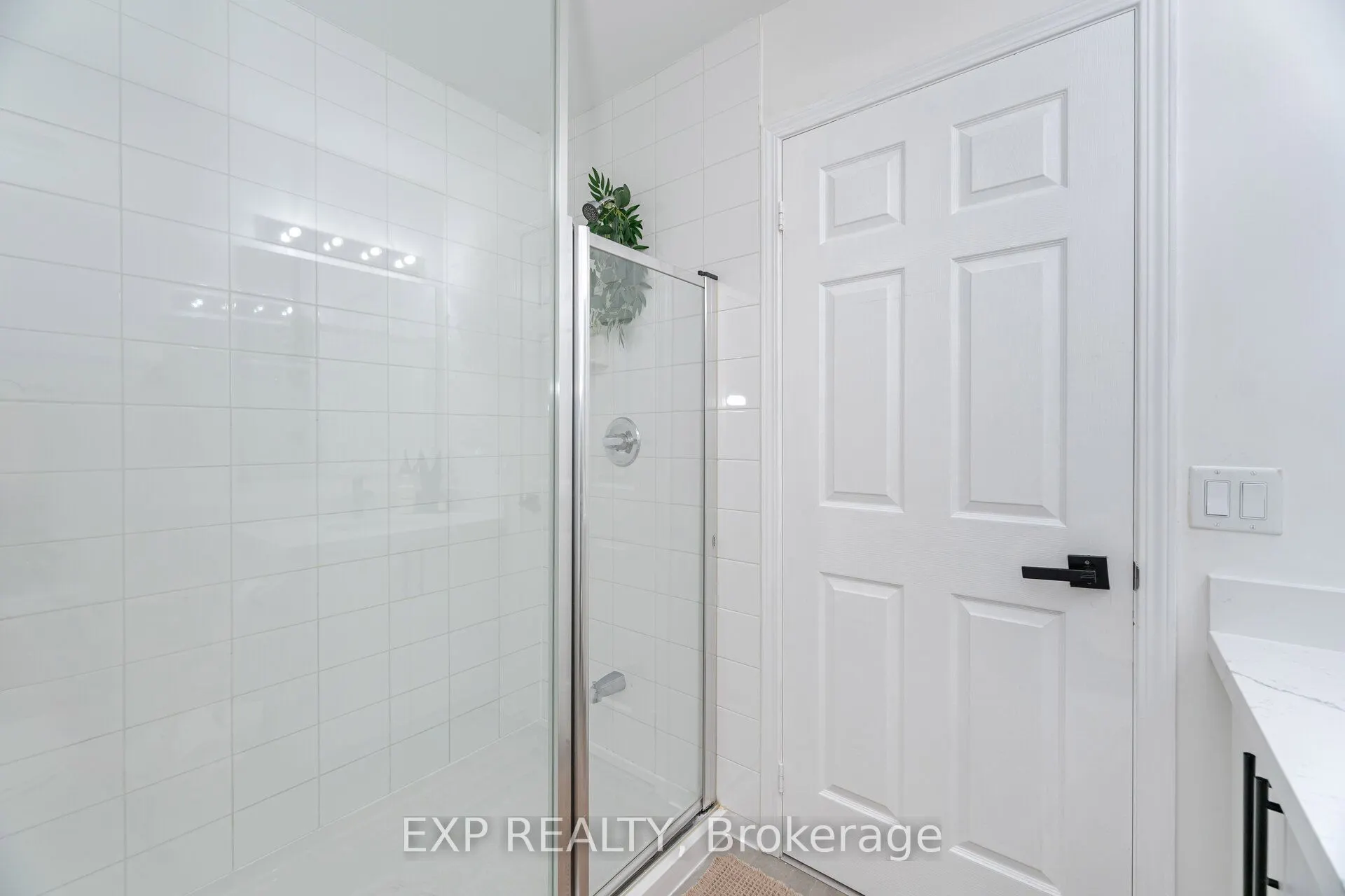 1 Beckenrose Court, #56