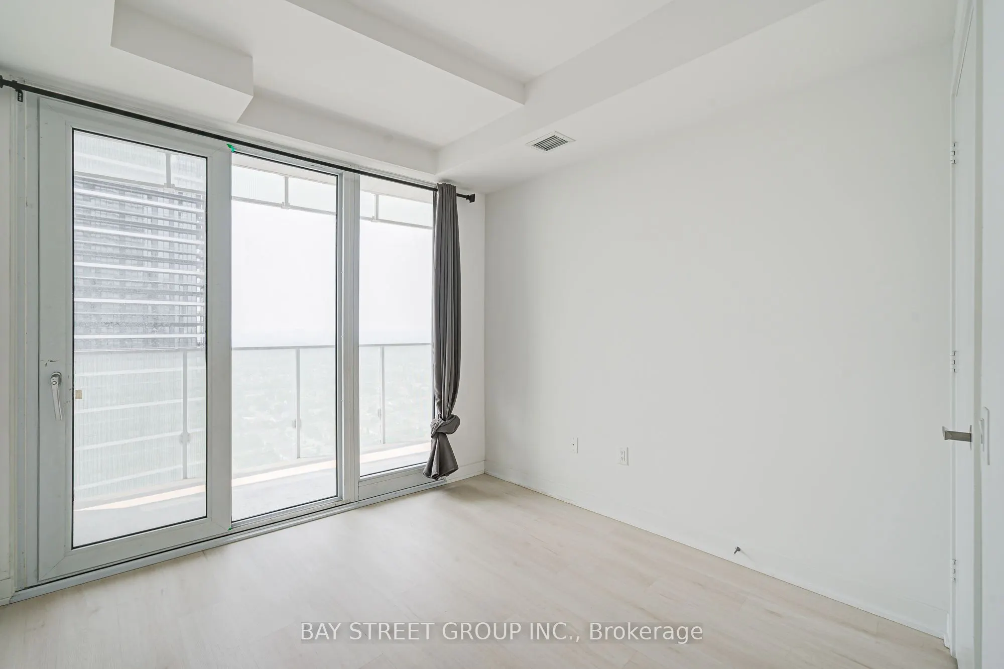 3900 Confederation Parkway, #3207
