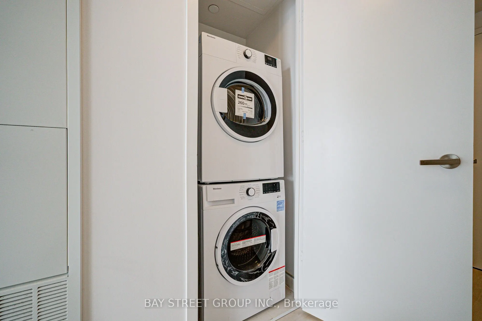 3900 Confederation Parkway, #3207