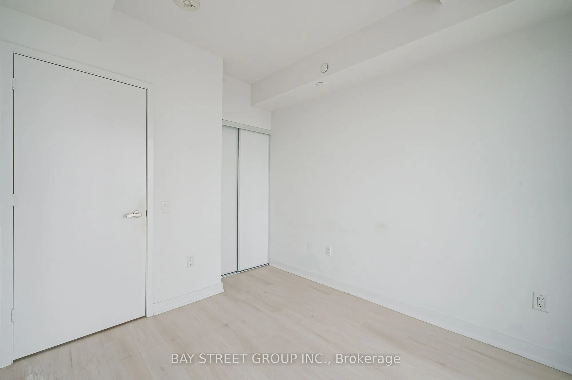 3900 Confederation Parkway, #3207