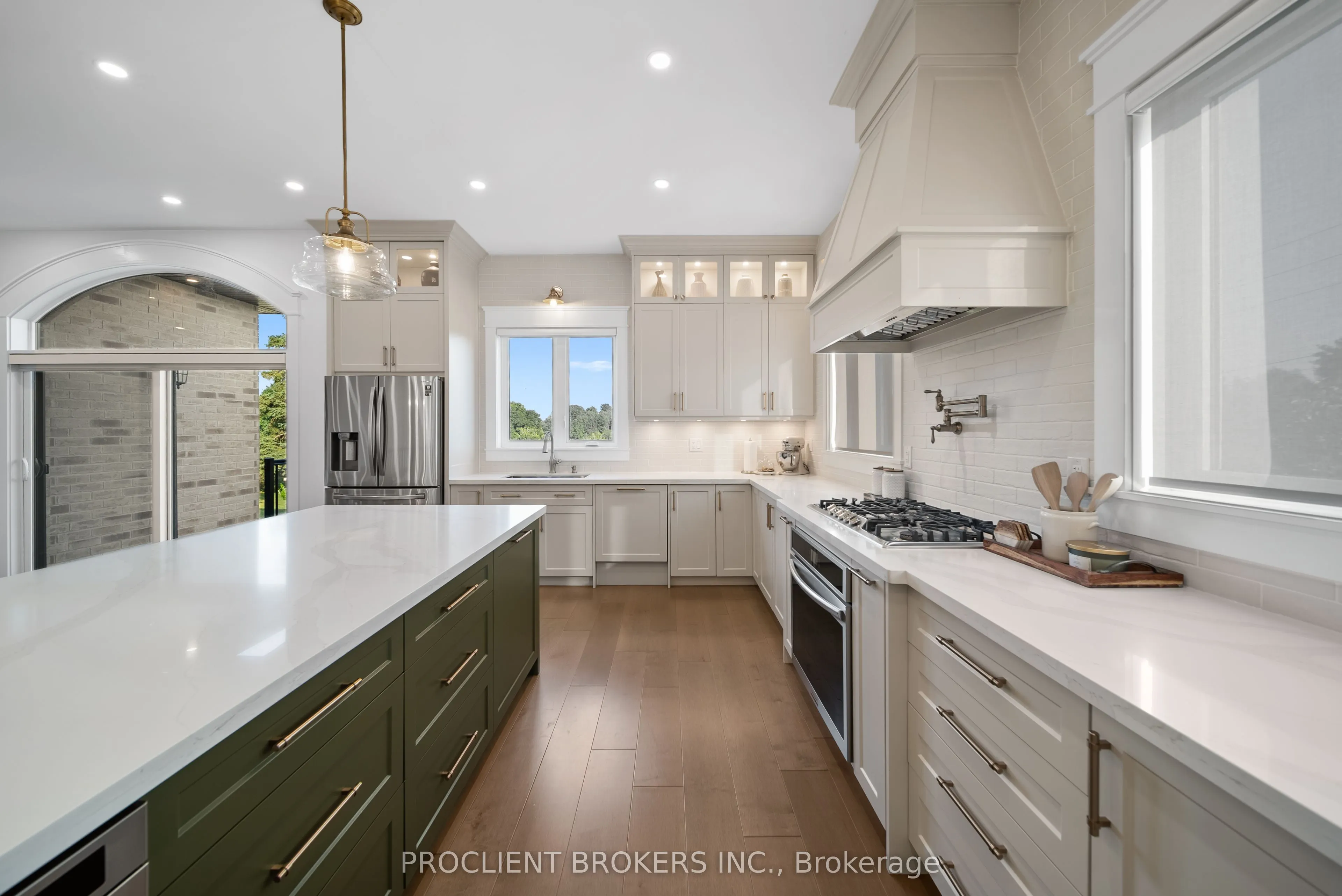 10223 Guelph Line