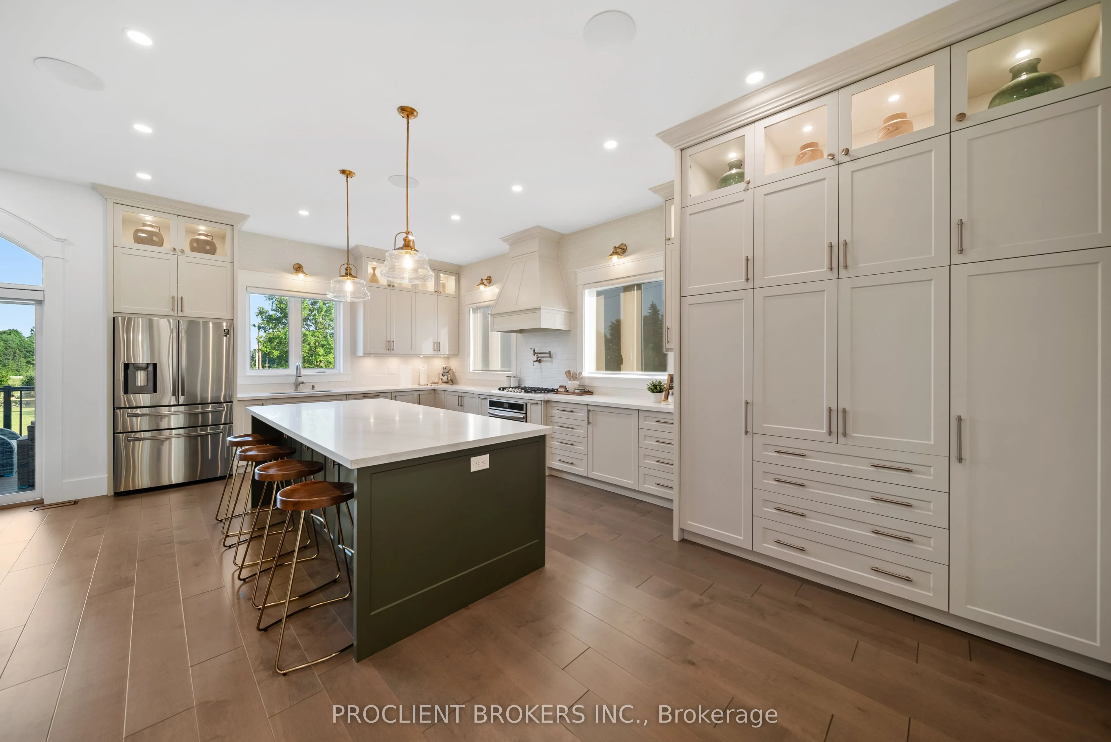 10223 Guelph Line
