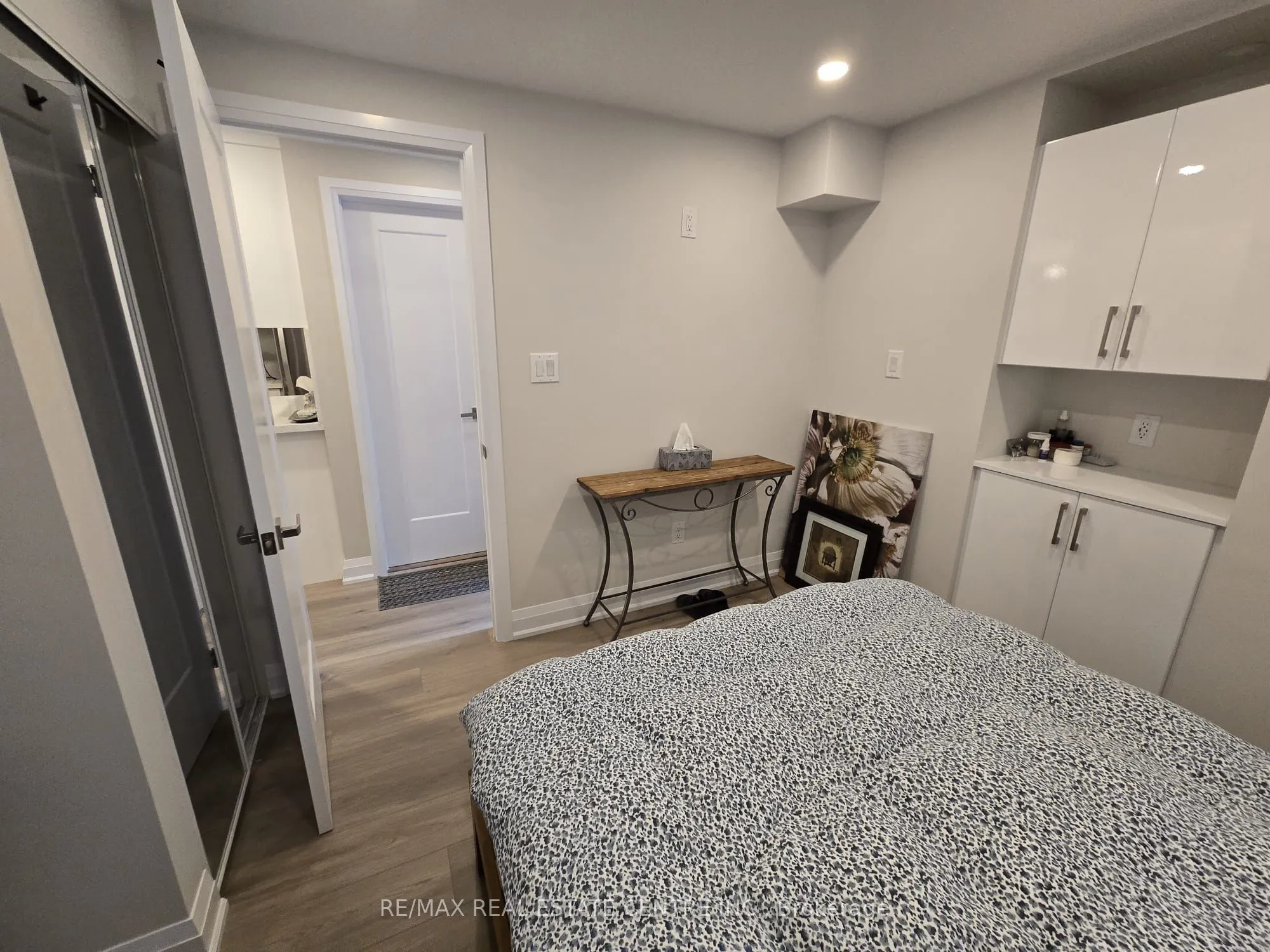1412 Rose Way, #Bsmt.