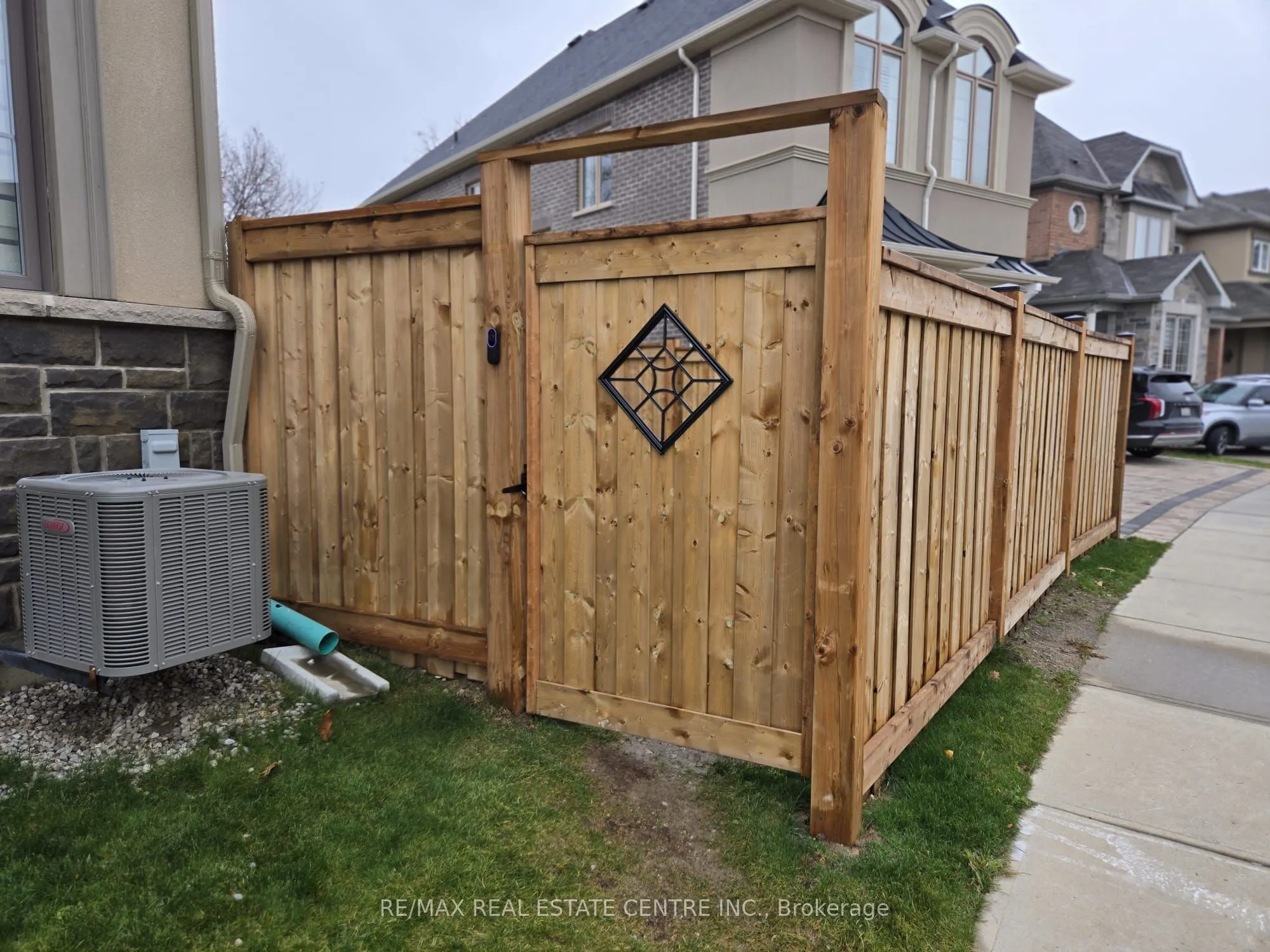 1412 Rose Way, #Bsmt.
