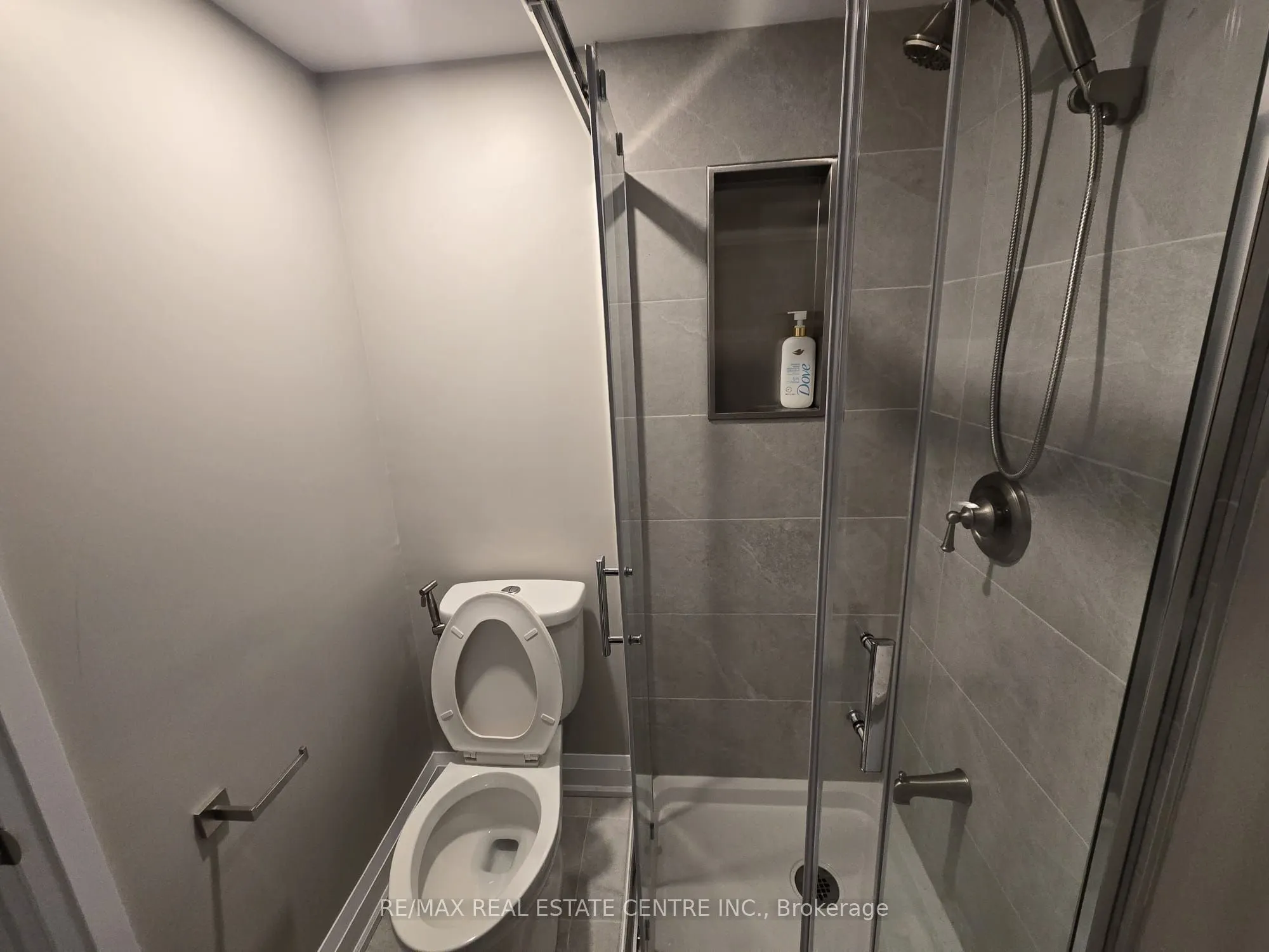 1412 Rose Way, #Bsmt.