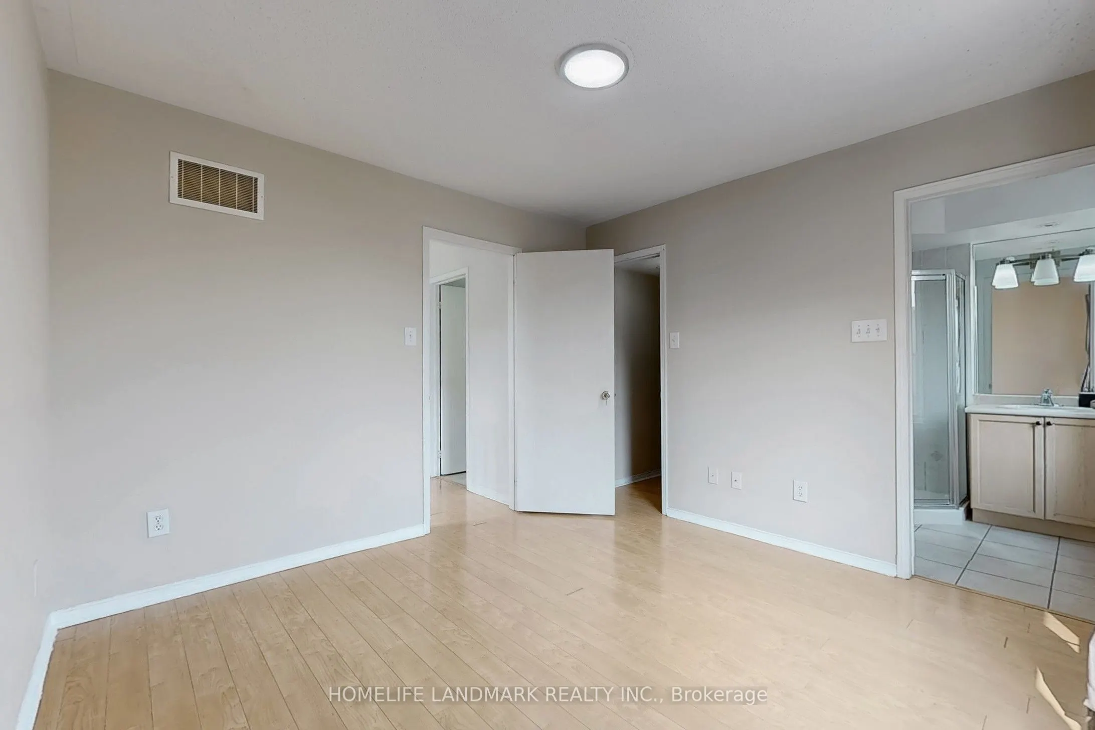 4965 Southampton Drive, #31