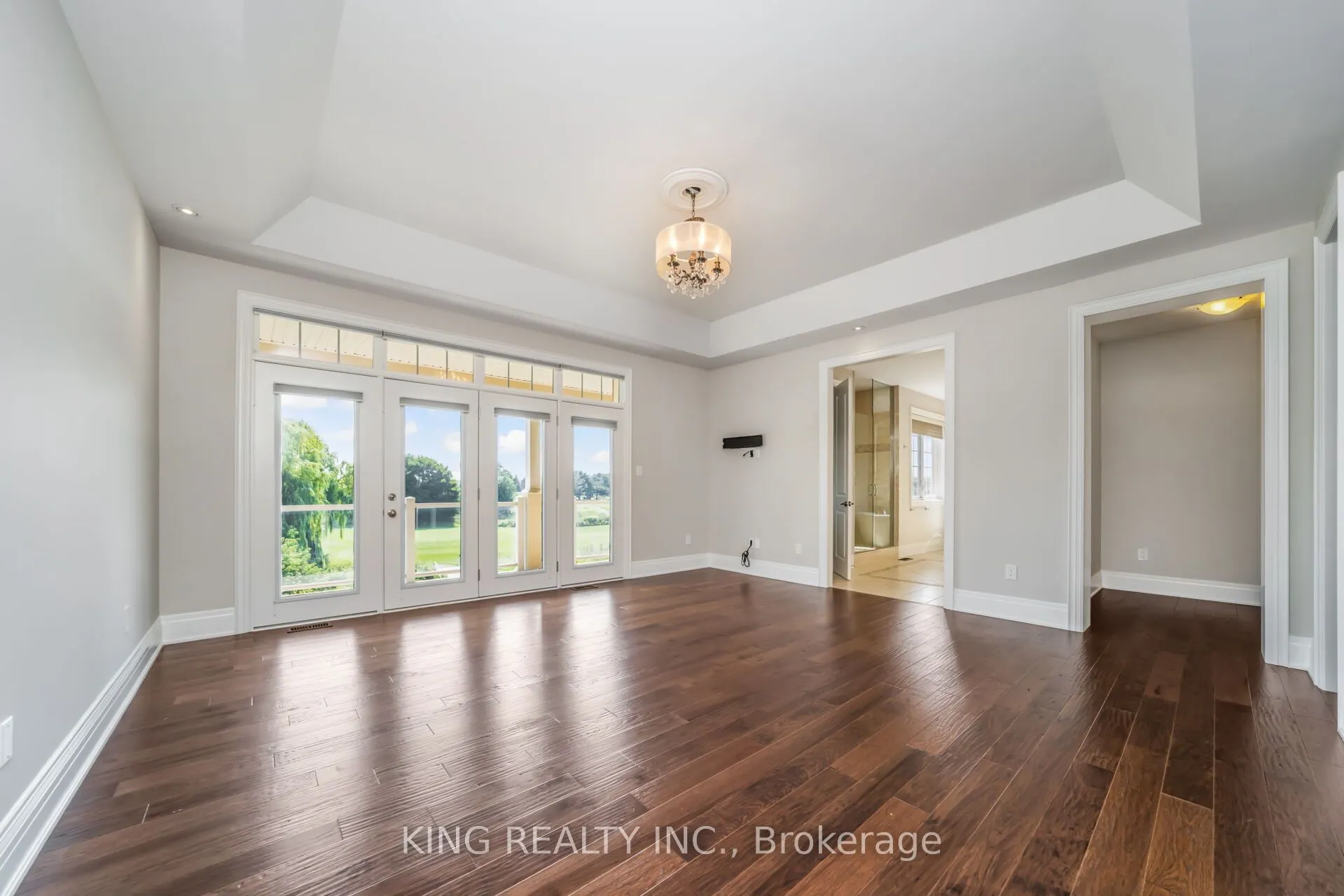 136 Coastline Drive