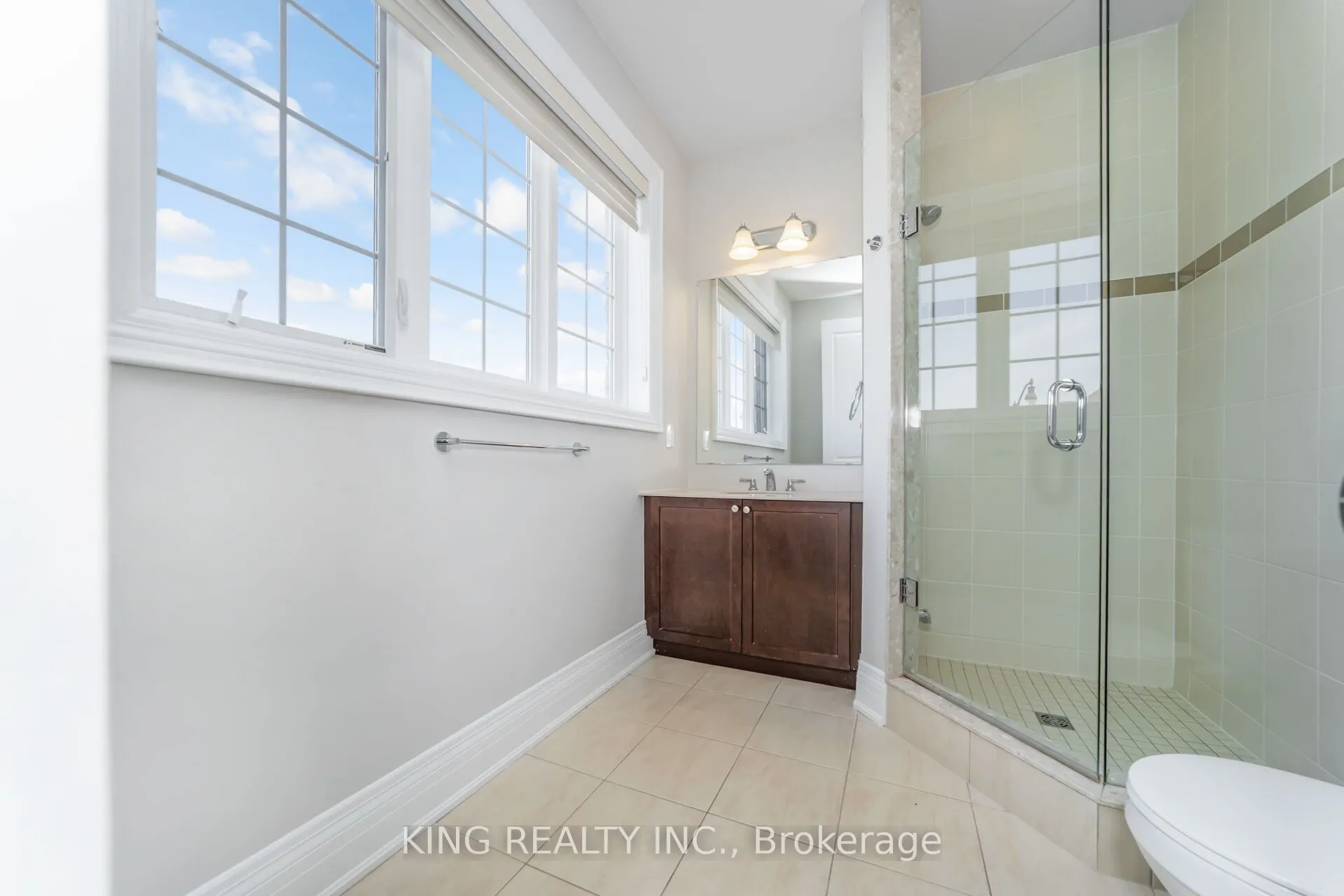 136 Coastline Drive