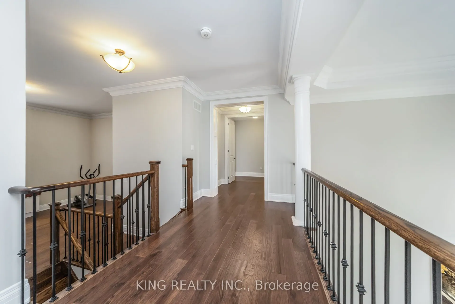136 Coastline Drive