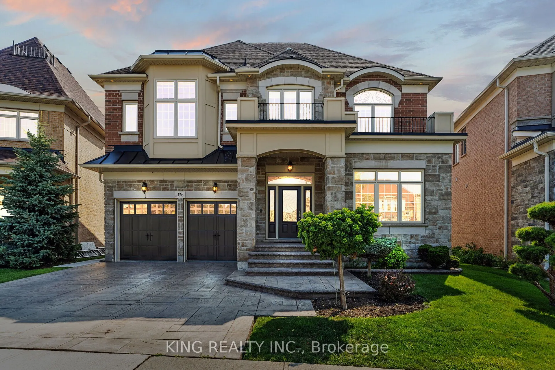 136 Coastline Drive