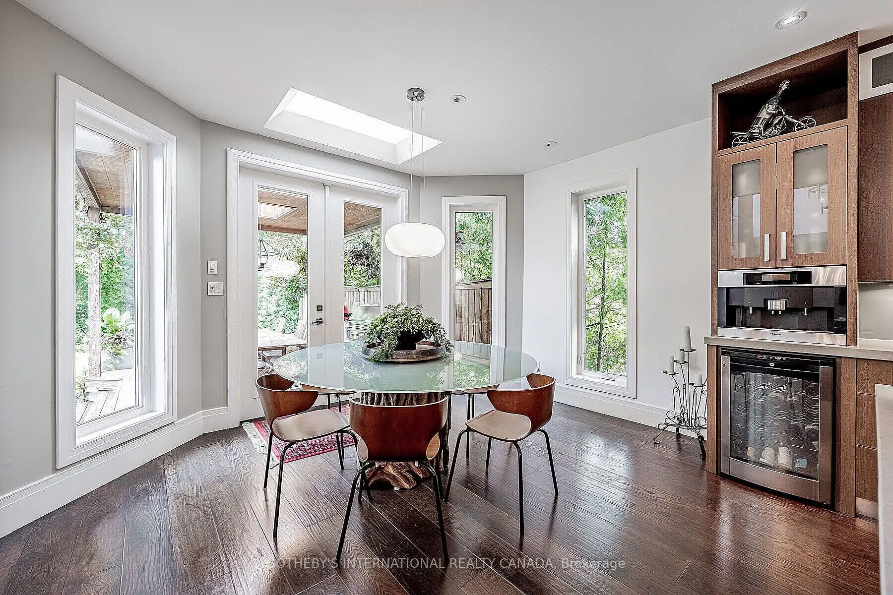 44 Meadowcrest Road