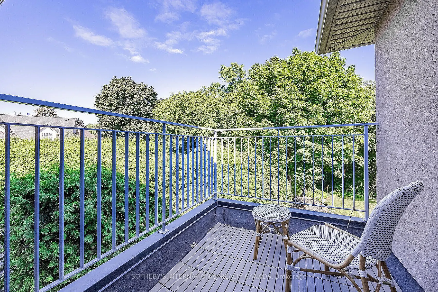 44 Meadowcrest Road