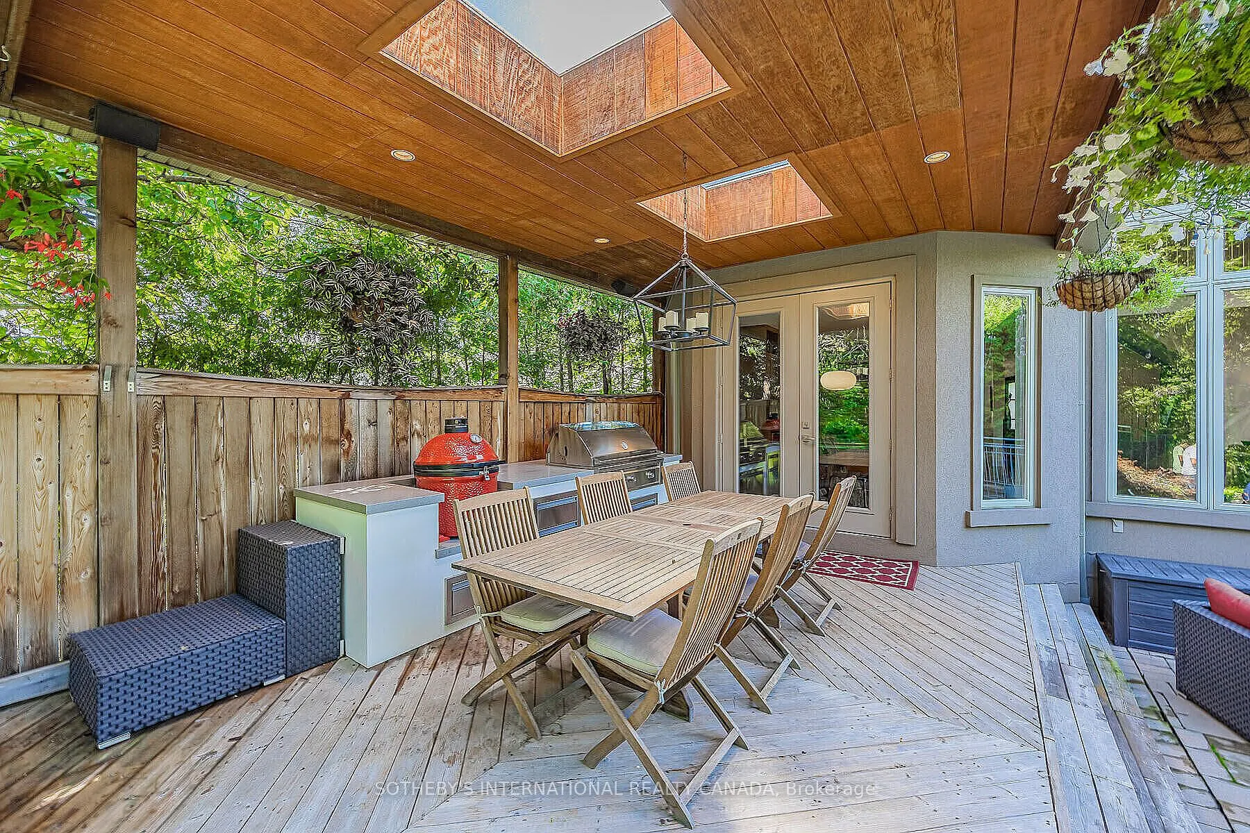 44 Meadowcrest Road