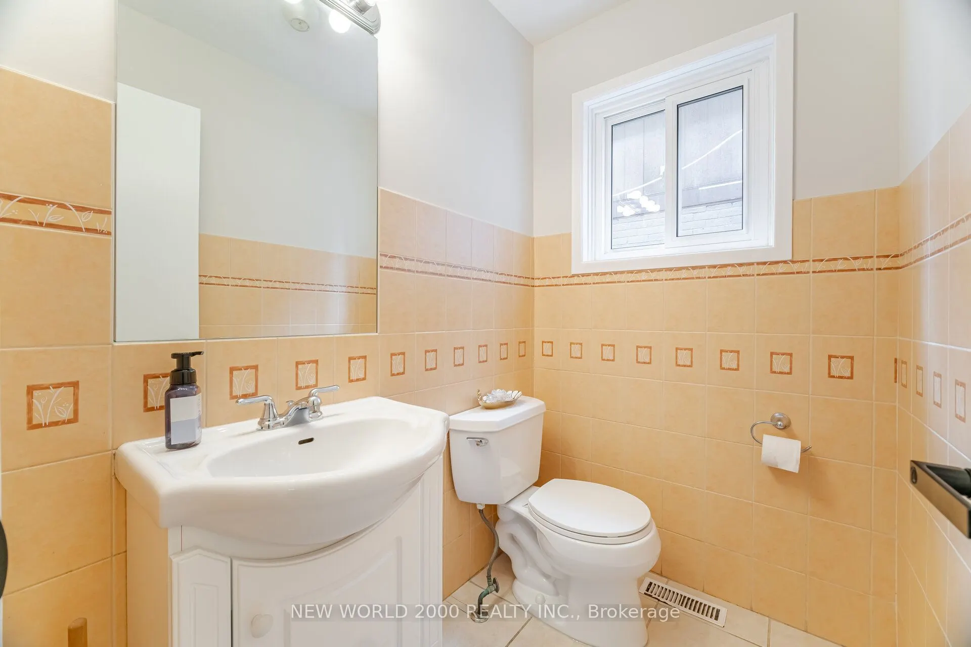 7221 Danton Promenade