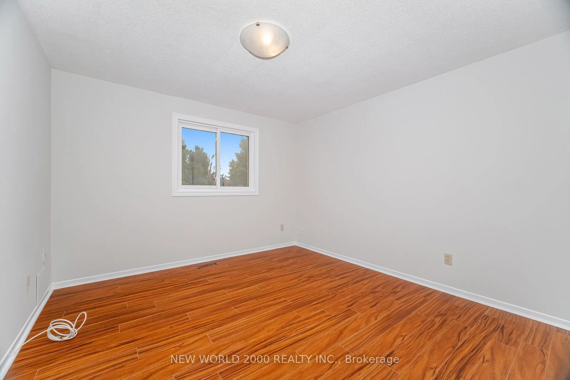 7221 Danton Promenade