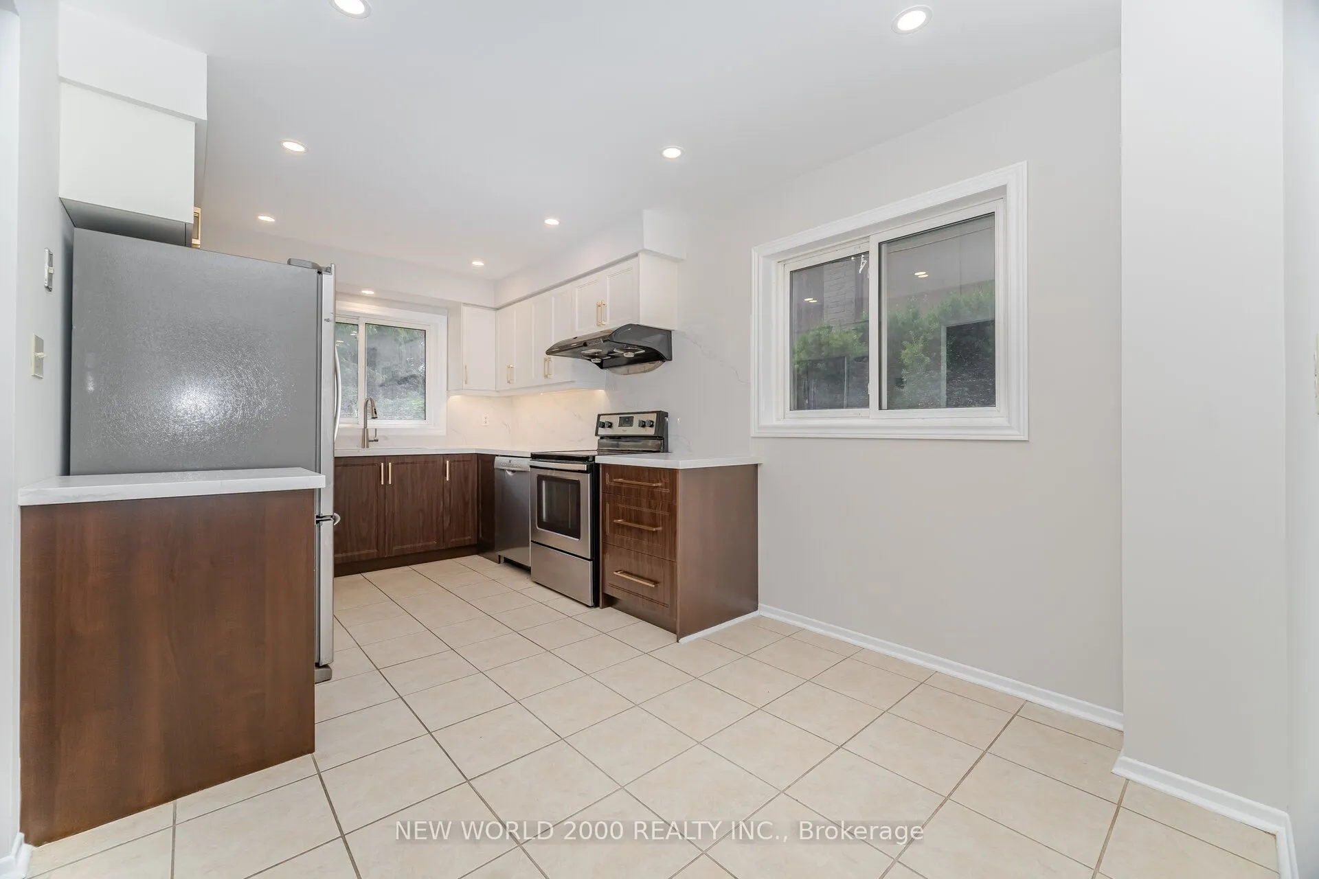 7221 Danton Promenade