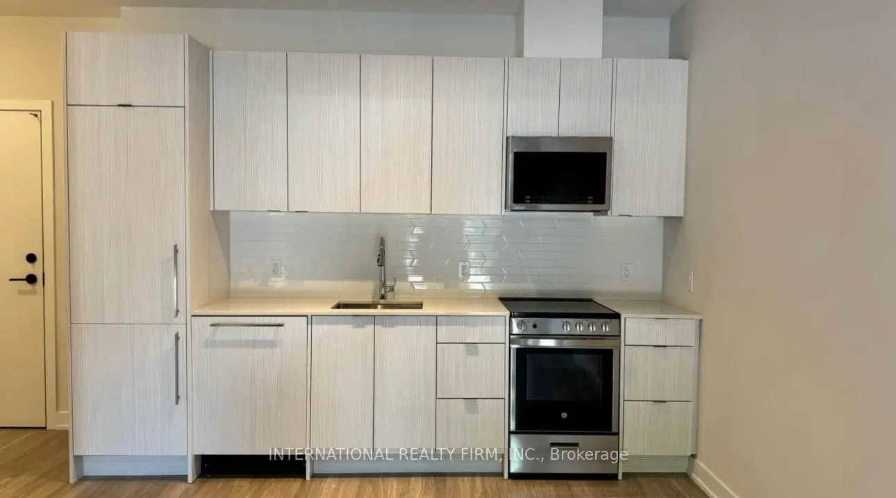 4130 PARKSIDE VILLAGE Drive, #106