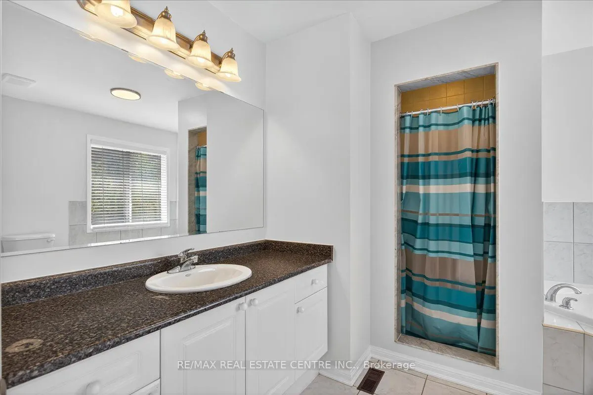 832 Bessy Trail