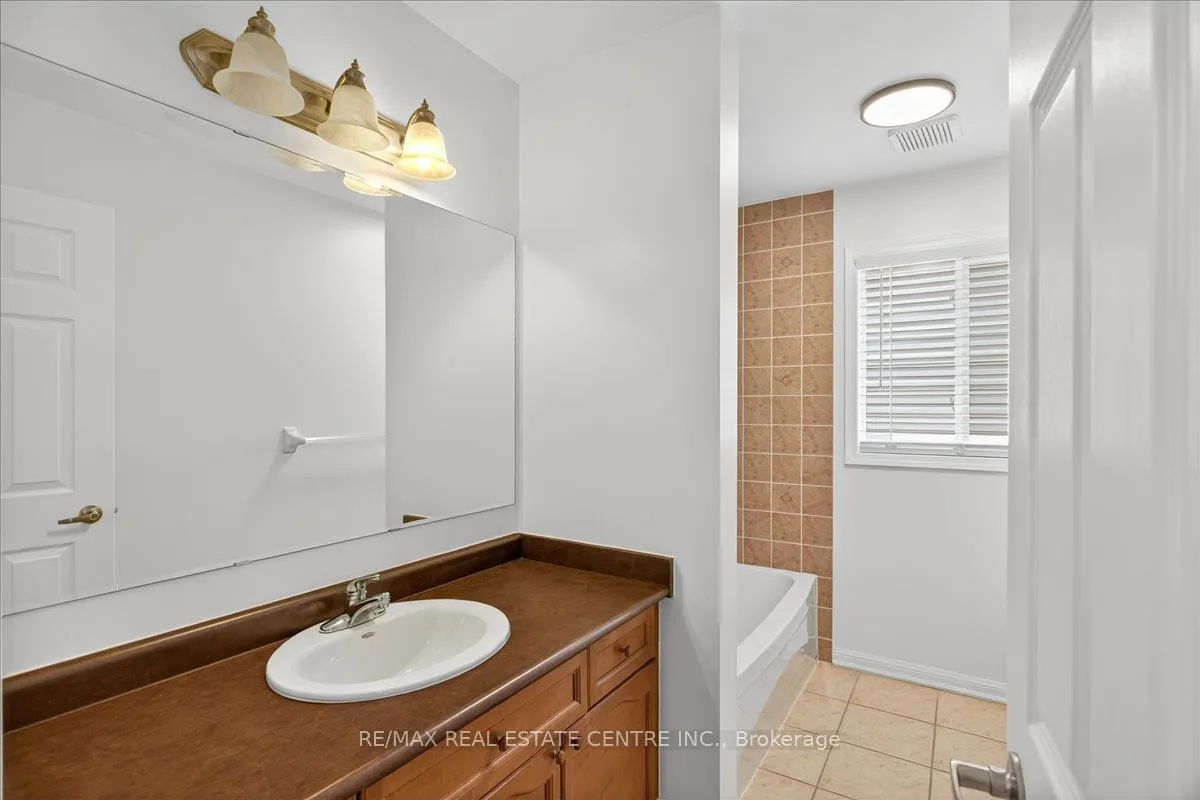 832 Bessy Trail