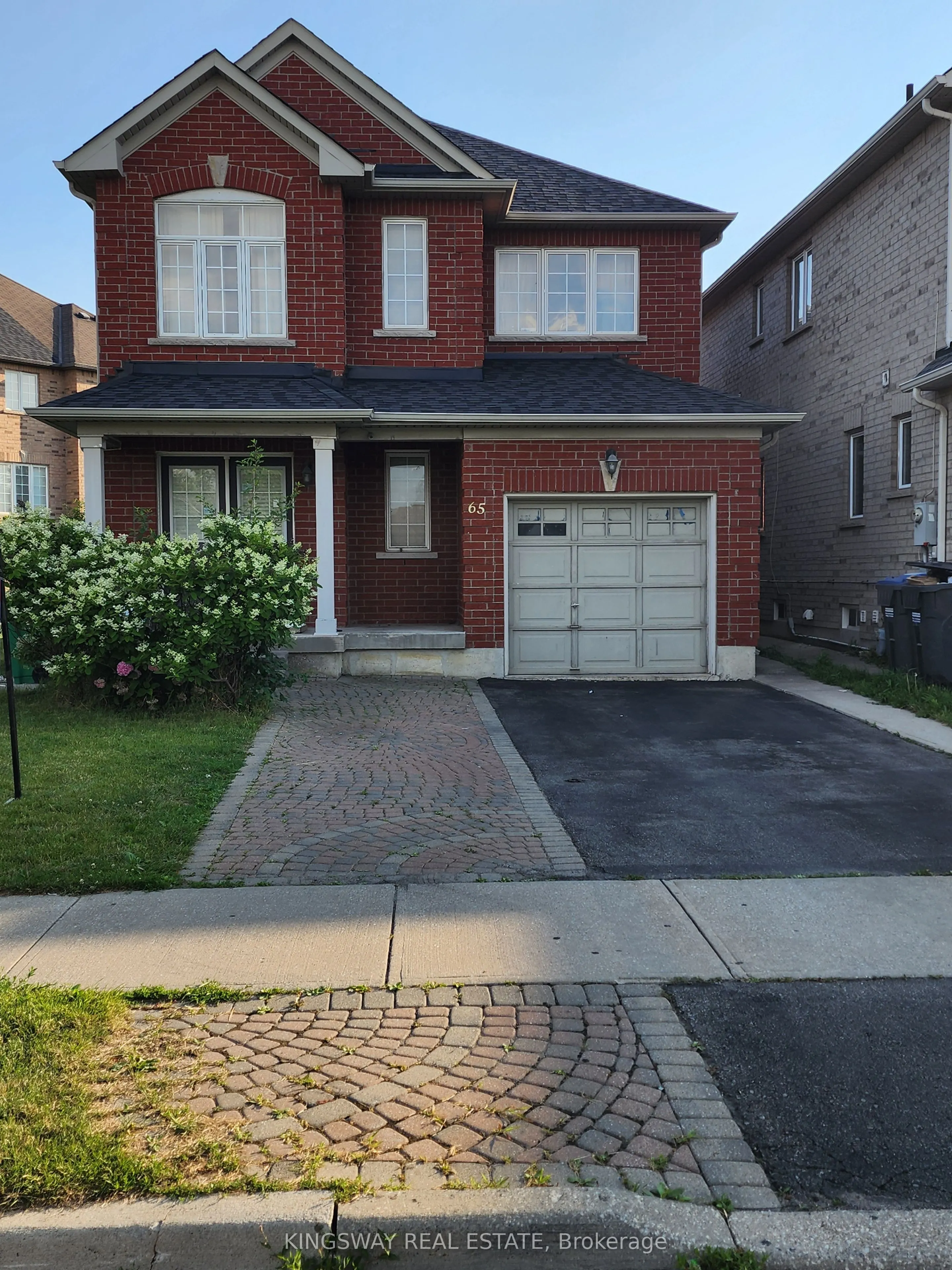 65 Pefferlaw Circle, #Upper