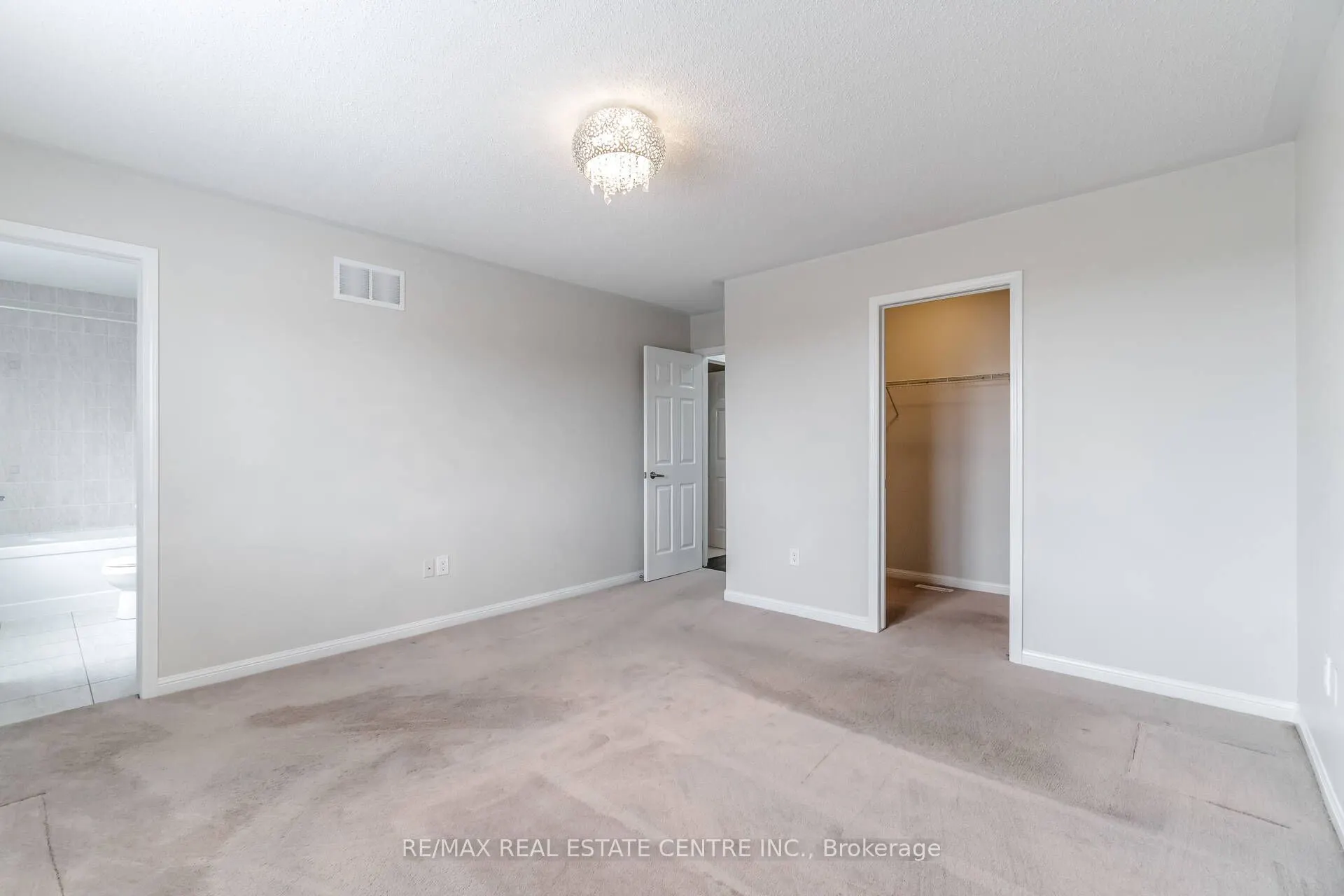989 Farmstead Drive