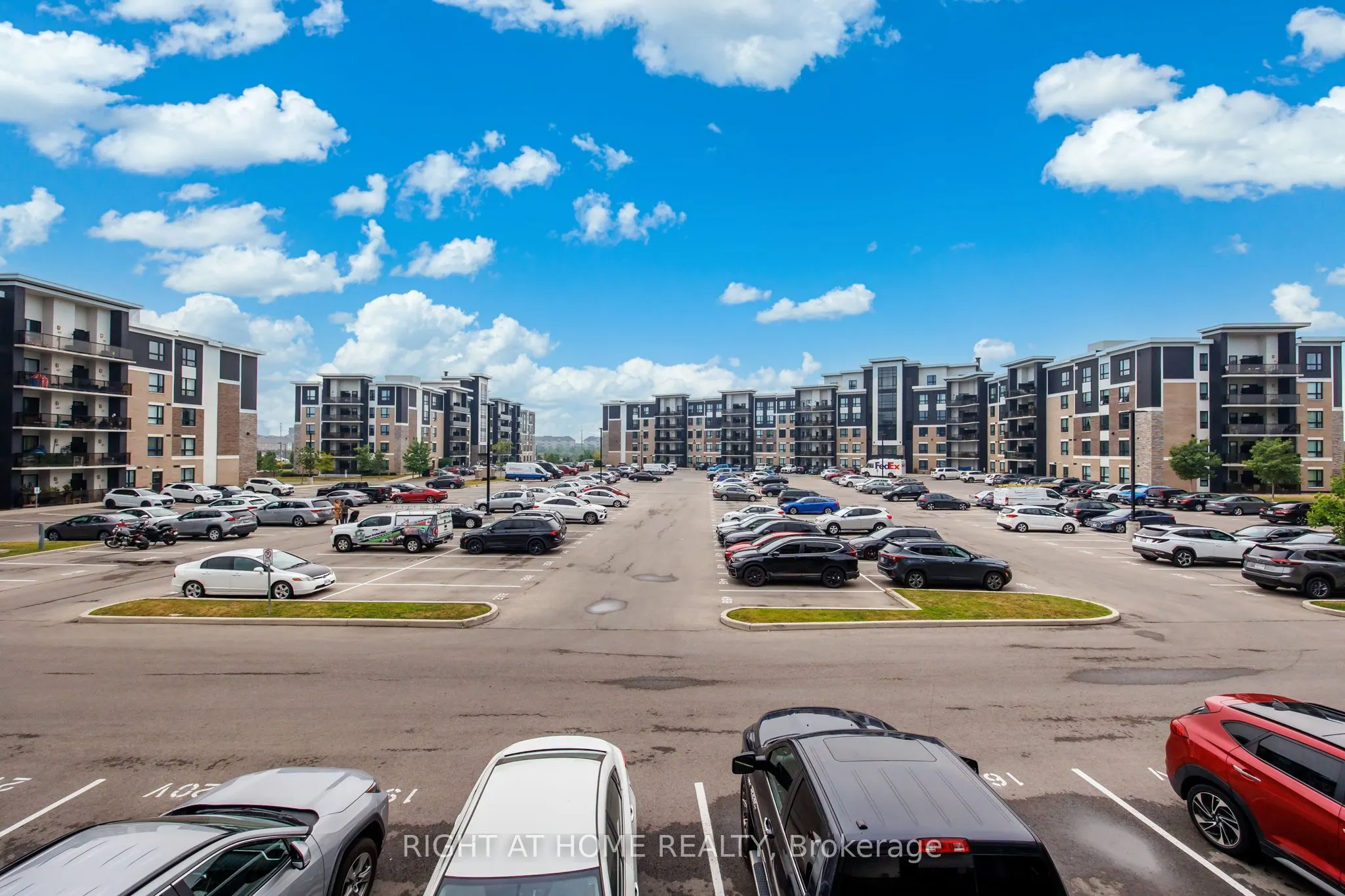 640 Sauve Street, #222