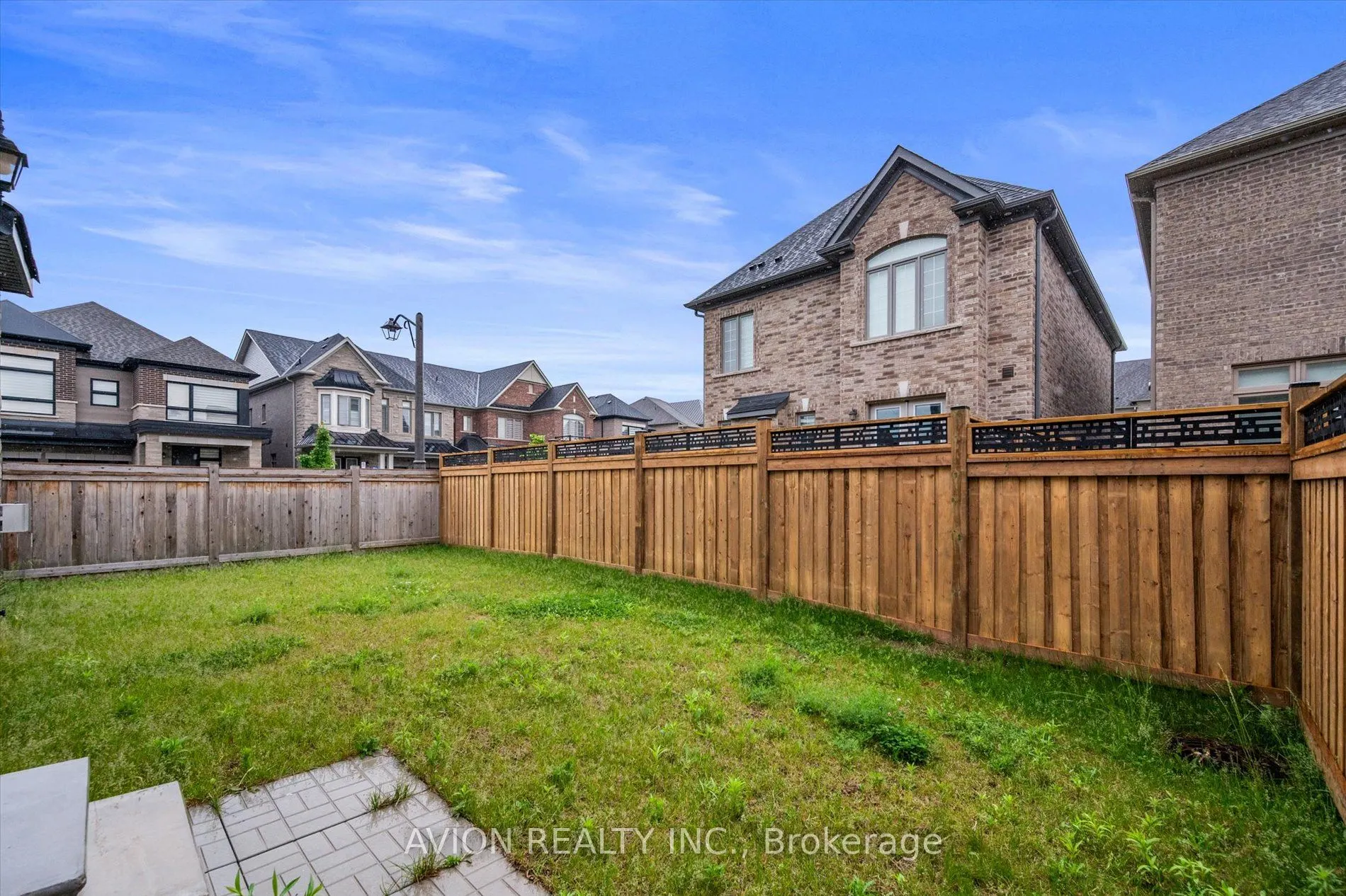2417 Edward Leaver Trail
