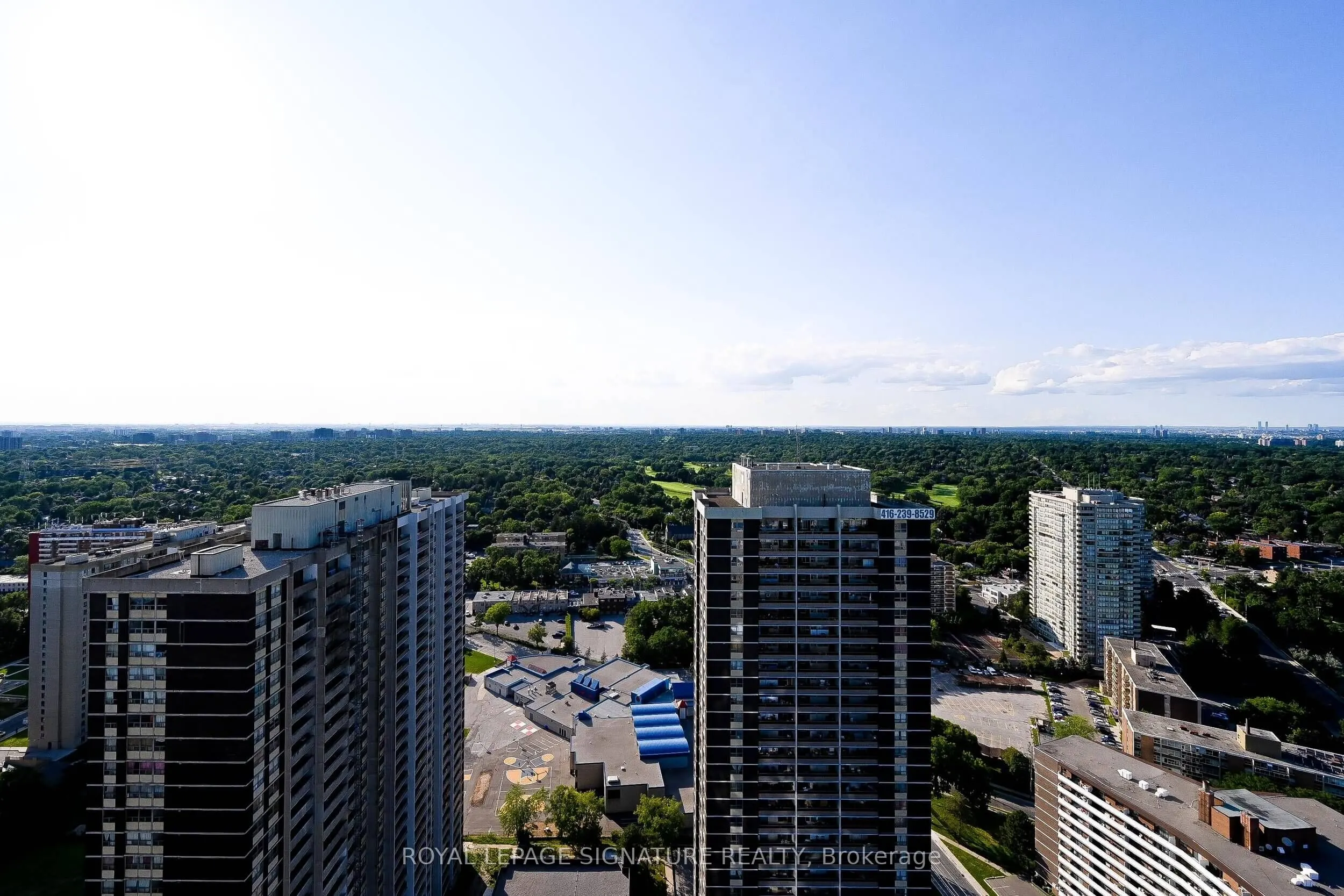 7 Mabelle Avenue, #3902