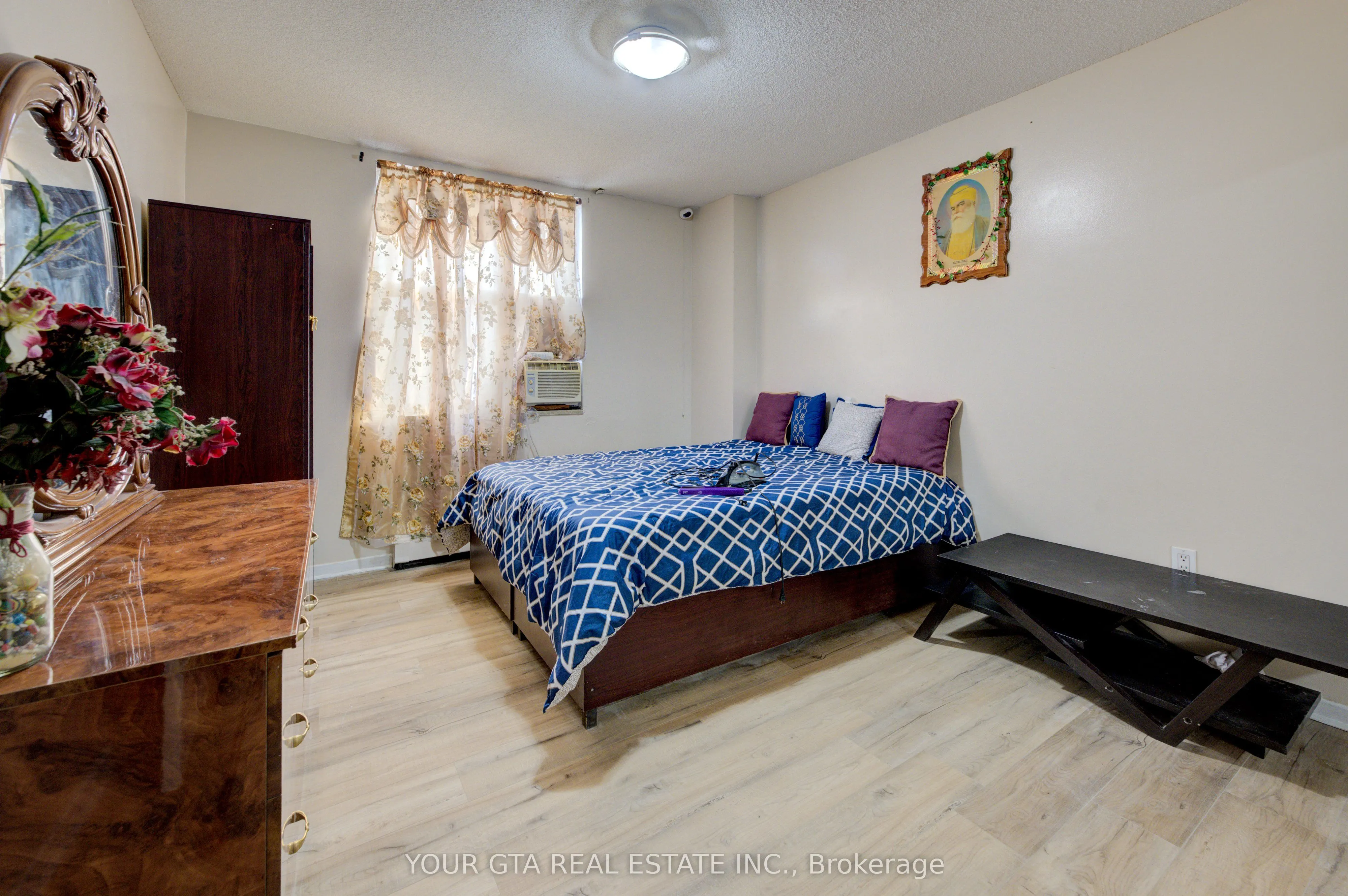 1055 B Forestwood Drive, #122