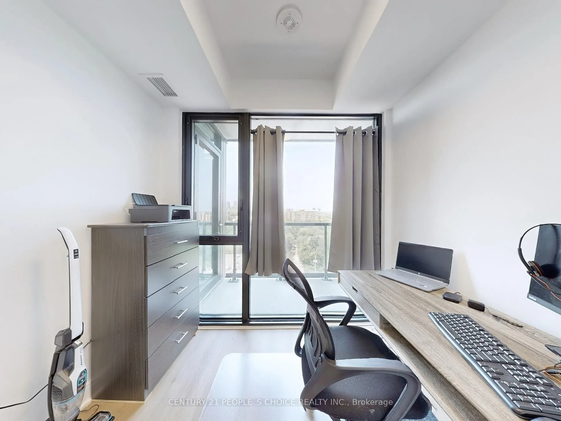 86 Dundas Street E, #1103