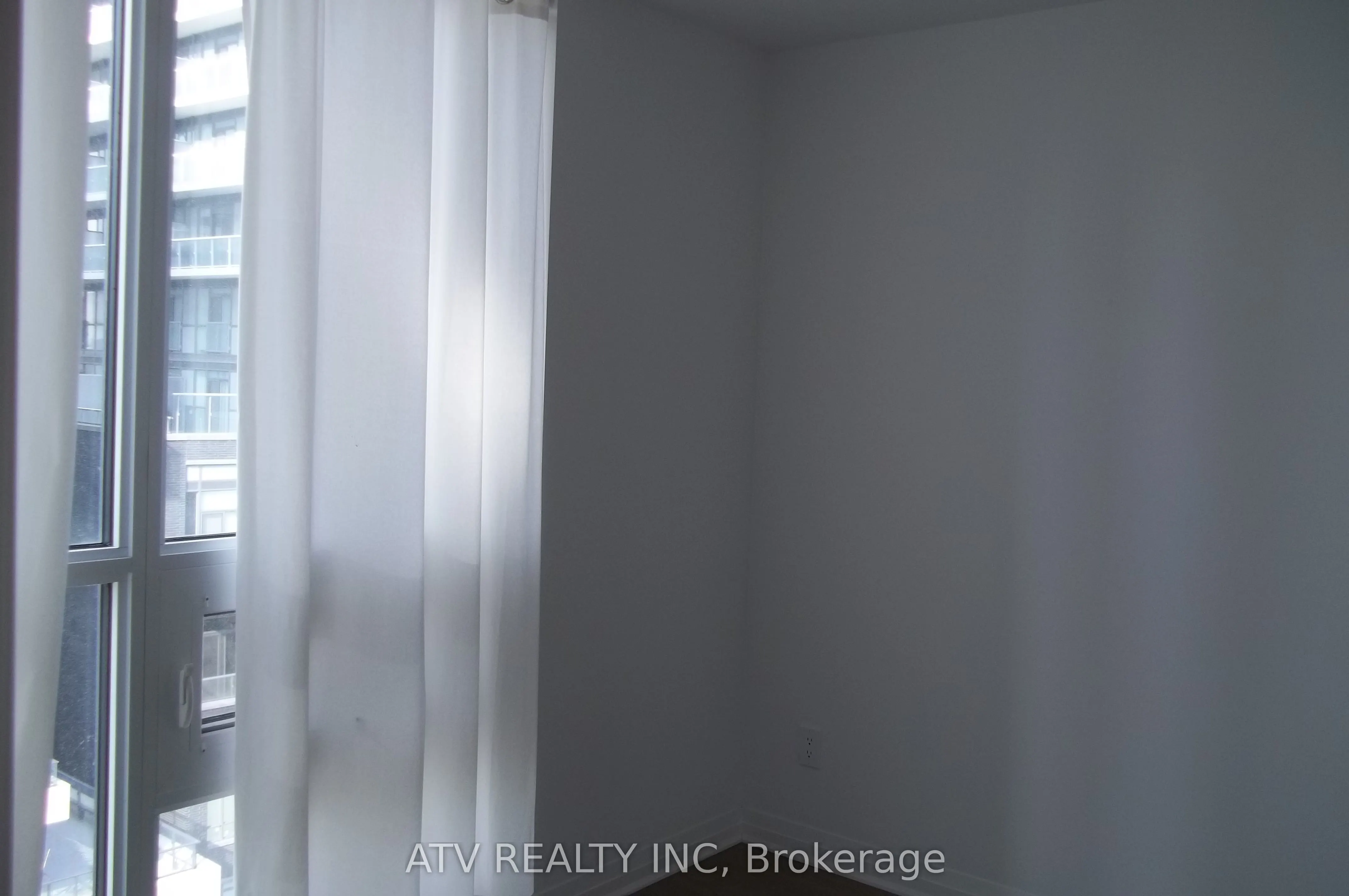 59 Annie Craig Drive, #612