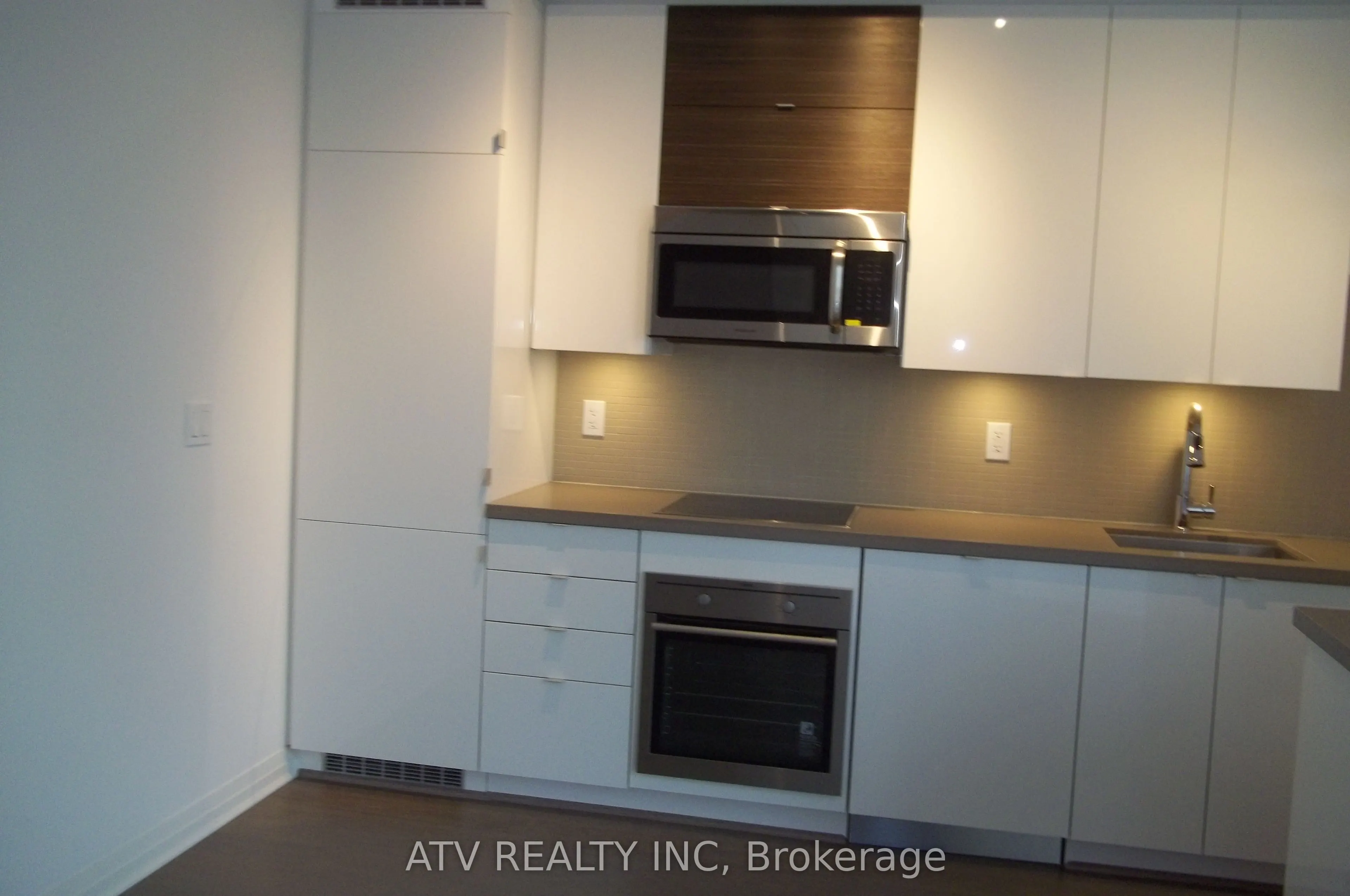 59 Annie Craig Drive, #612
