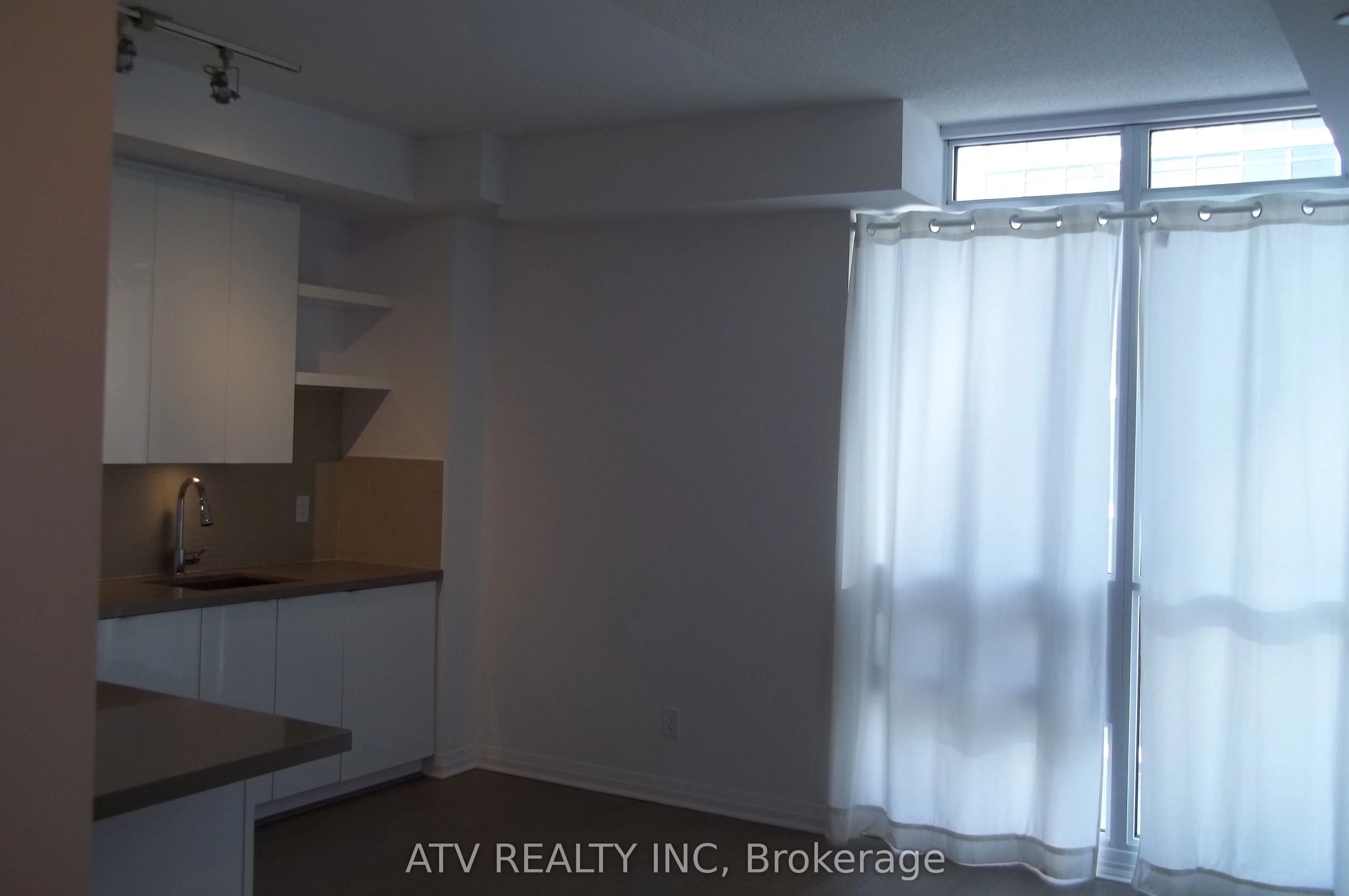 59 Annie Craig Drive, #612