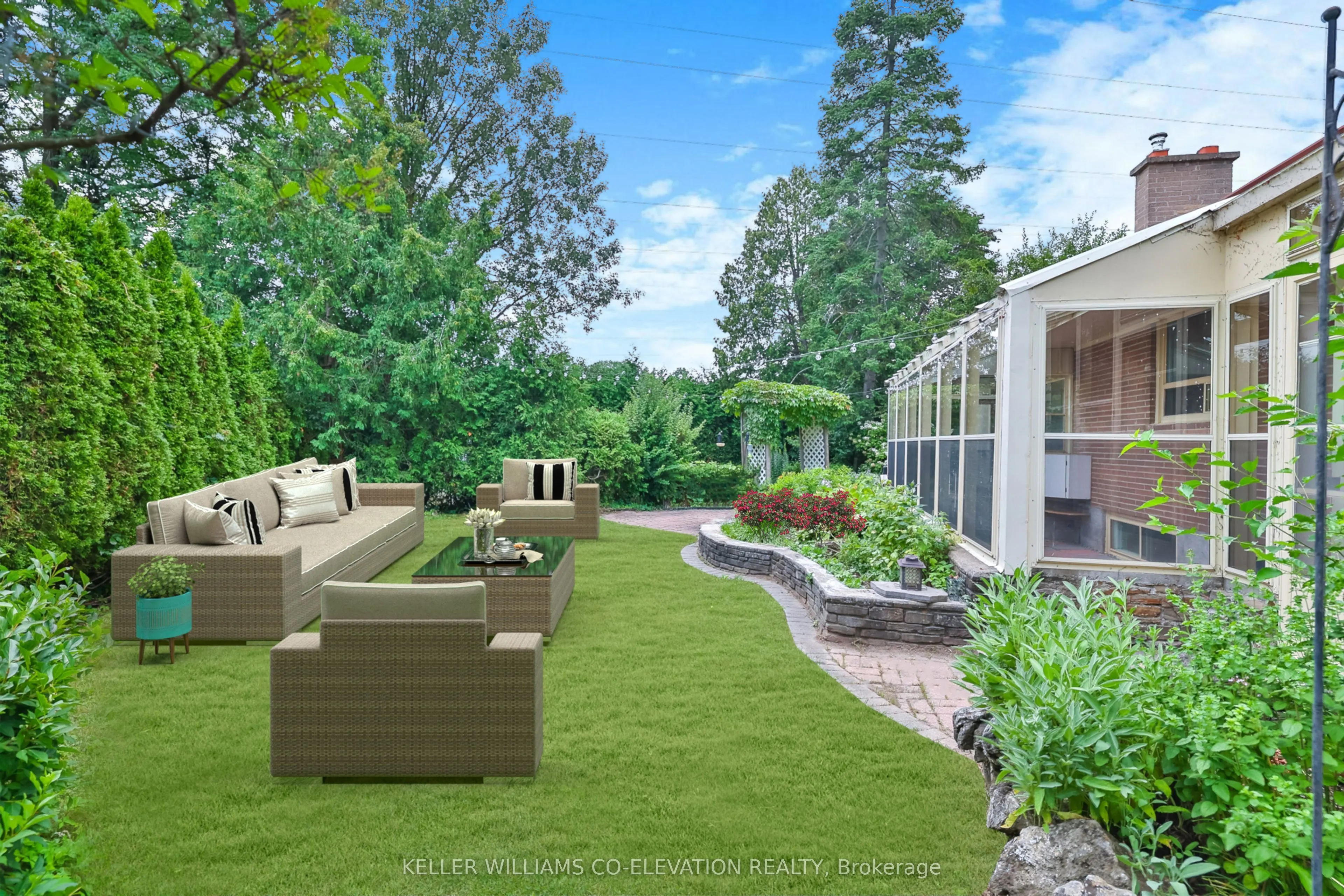 17 Hedges Boulevard