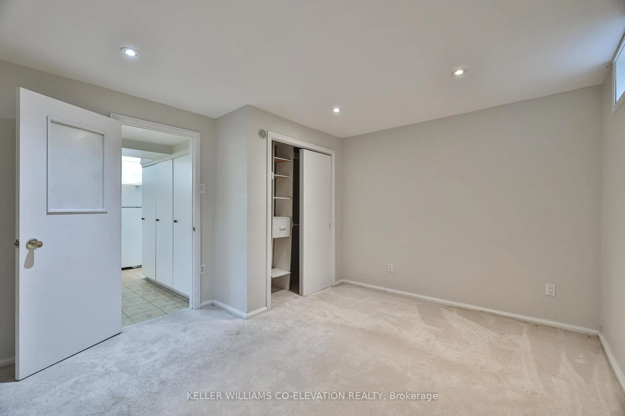 17 Hedges Boulevard