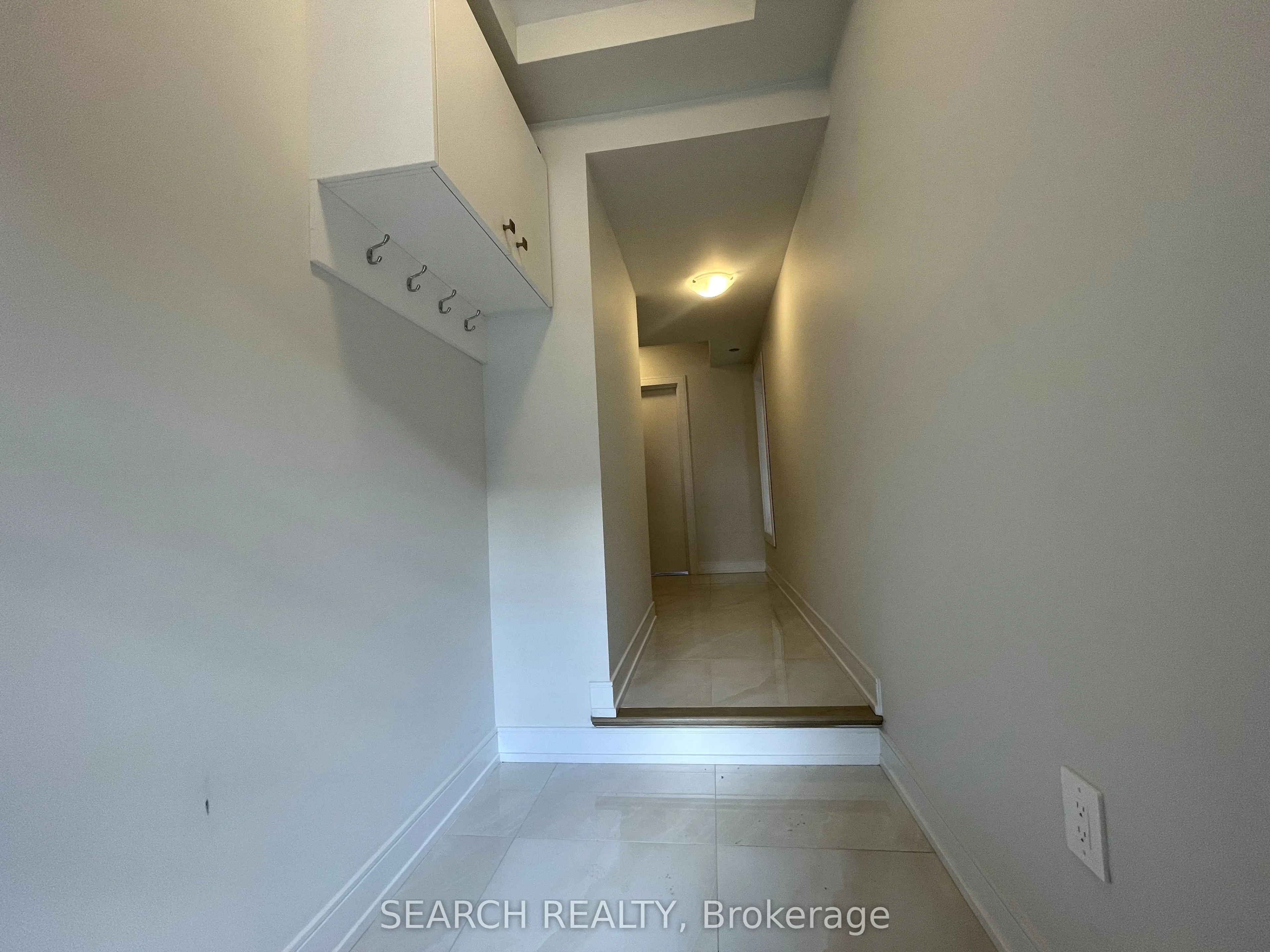 5939 Saigon Avenue
