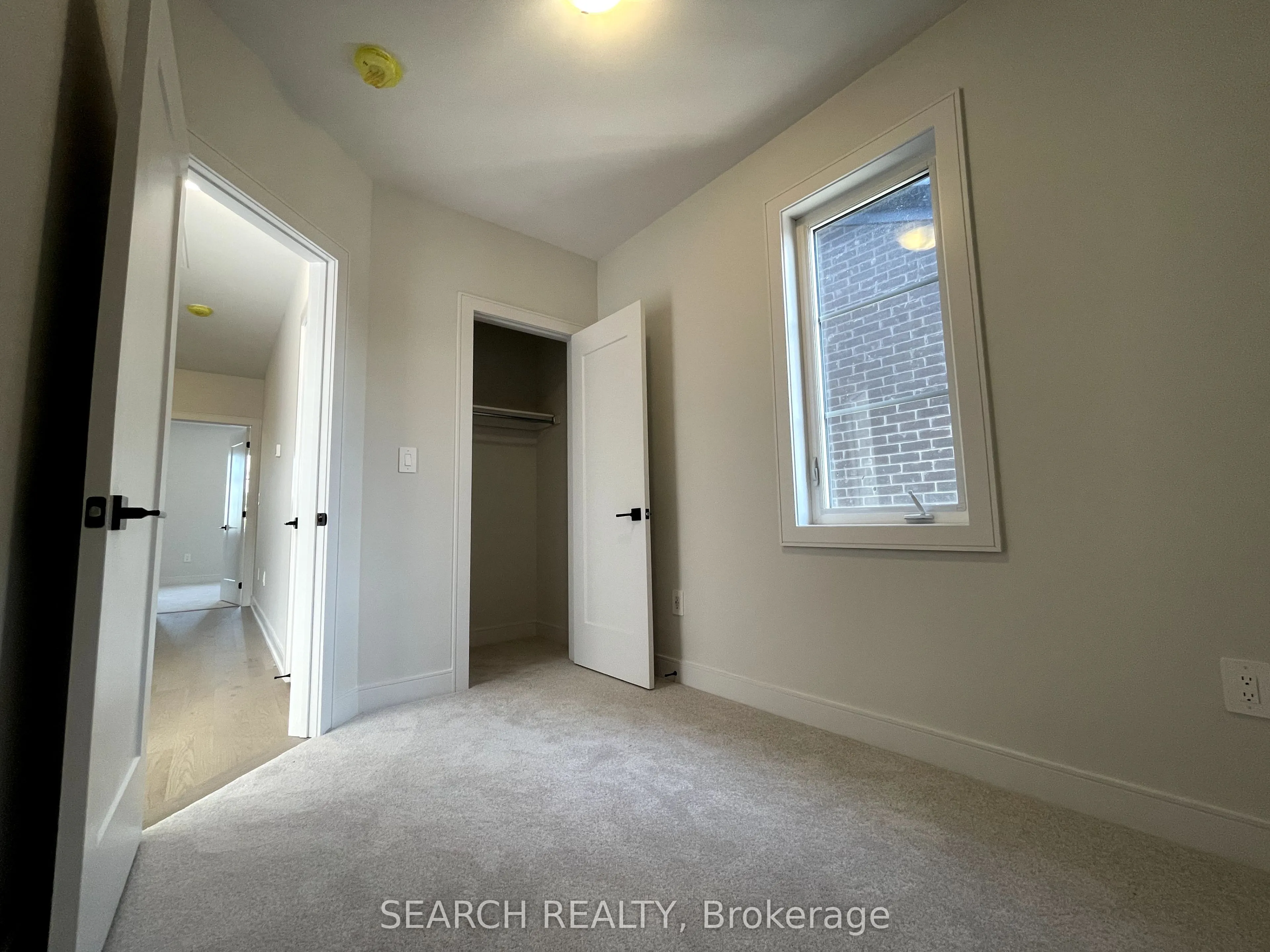 5939 Saigon Avenue